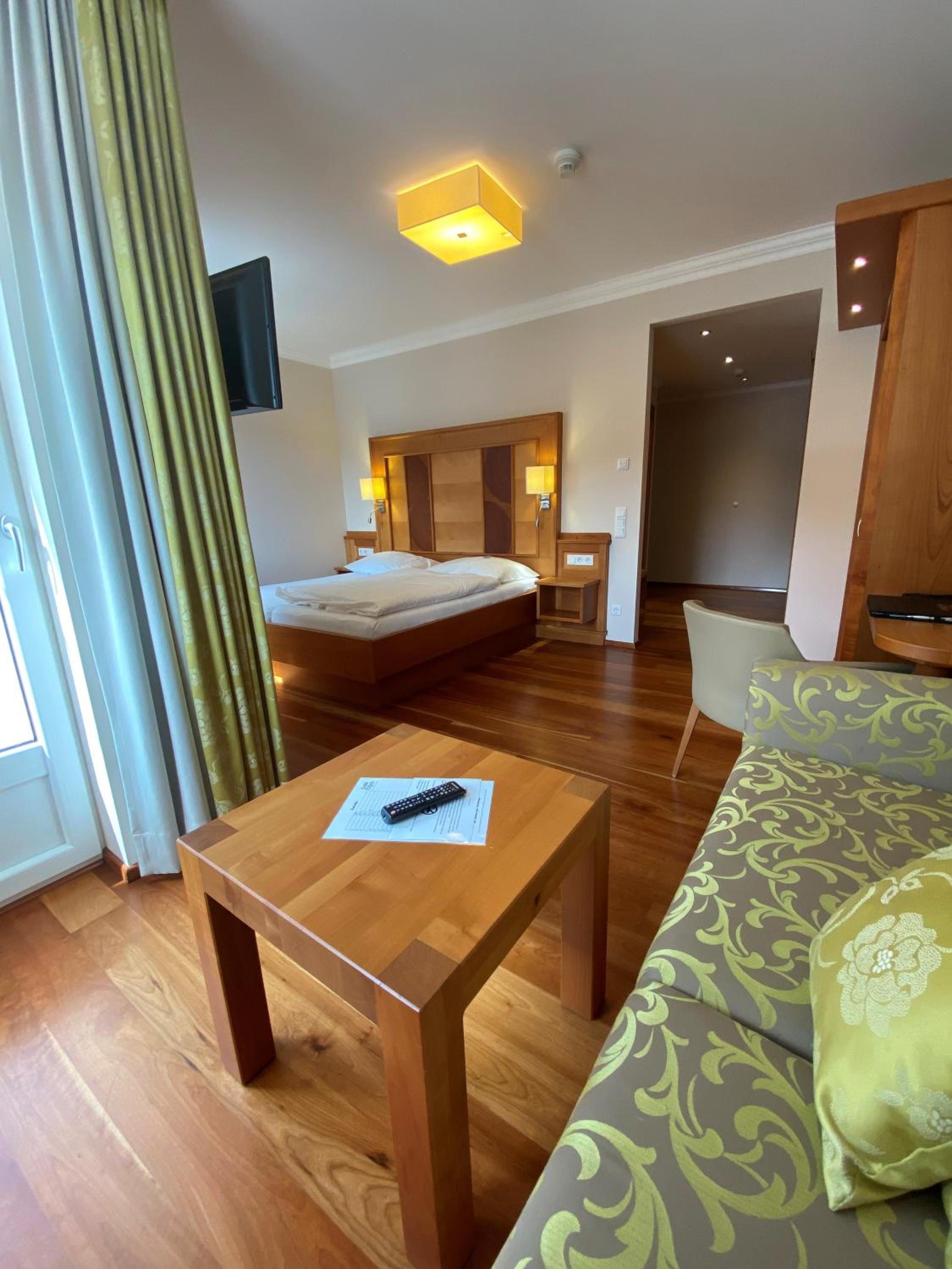Small Double Room photo 1