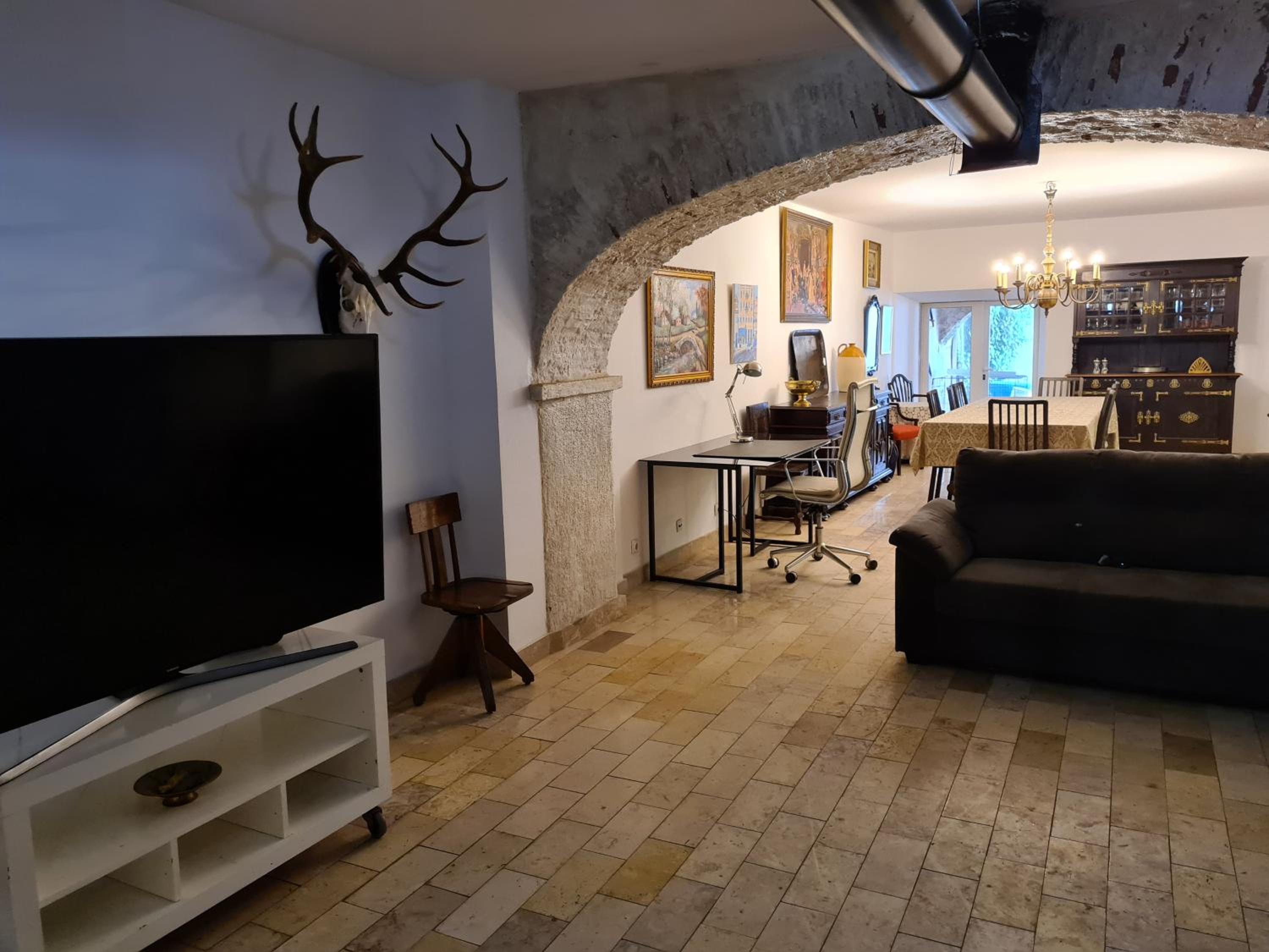 Deluxe Apartment photo 1