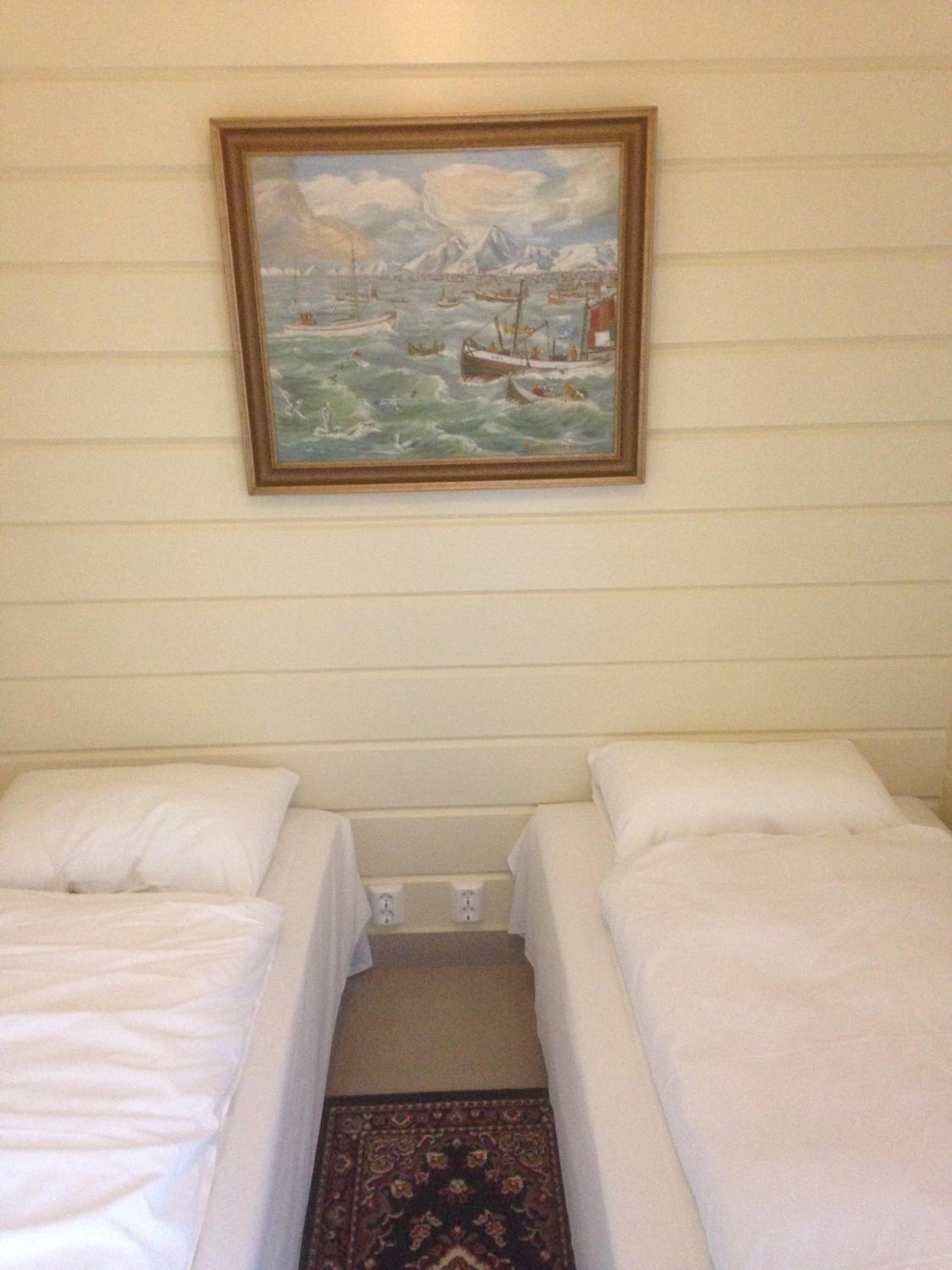 One-Bedroom Cottage - Photo 8