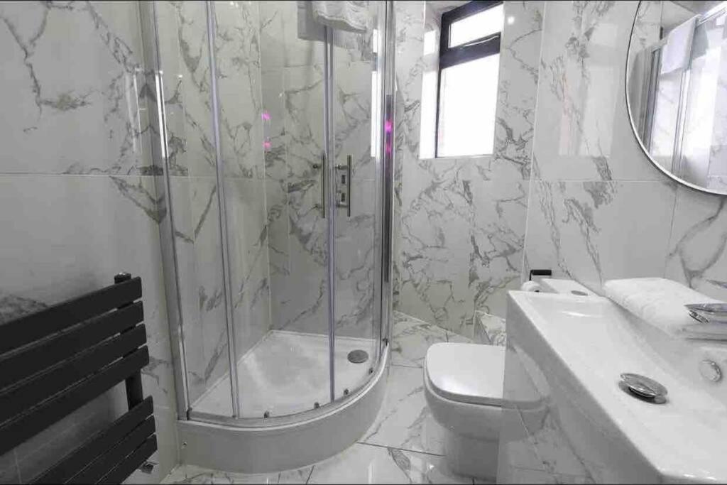 Apartment - Photo 20
