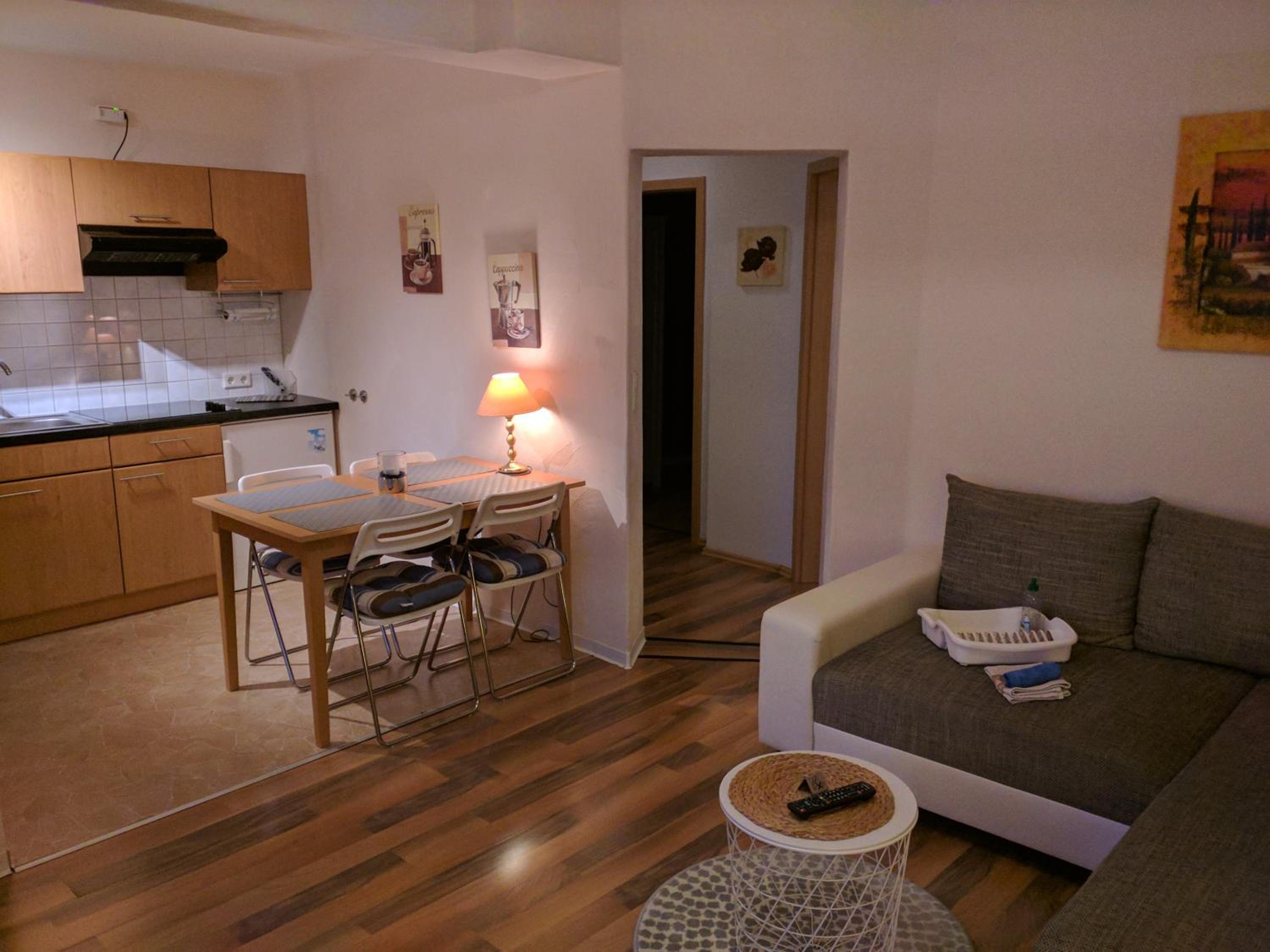 Apartment with Balcony photo 3