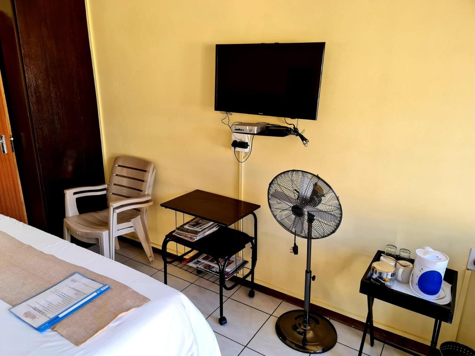 Double or Twin Room - Photo 1