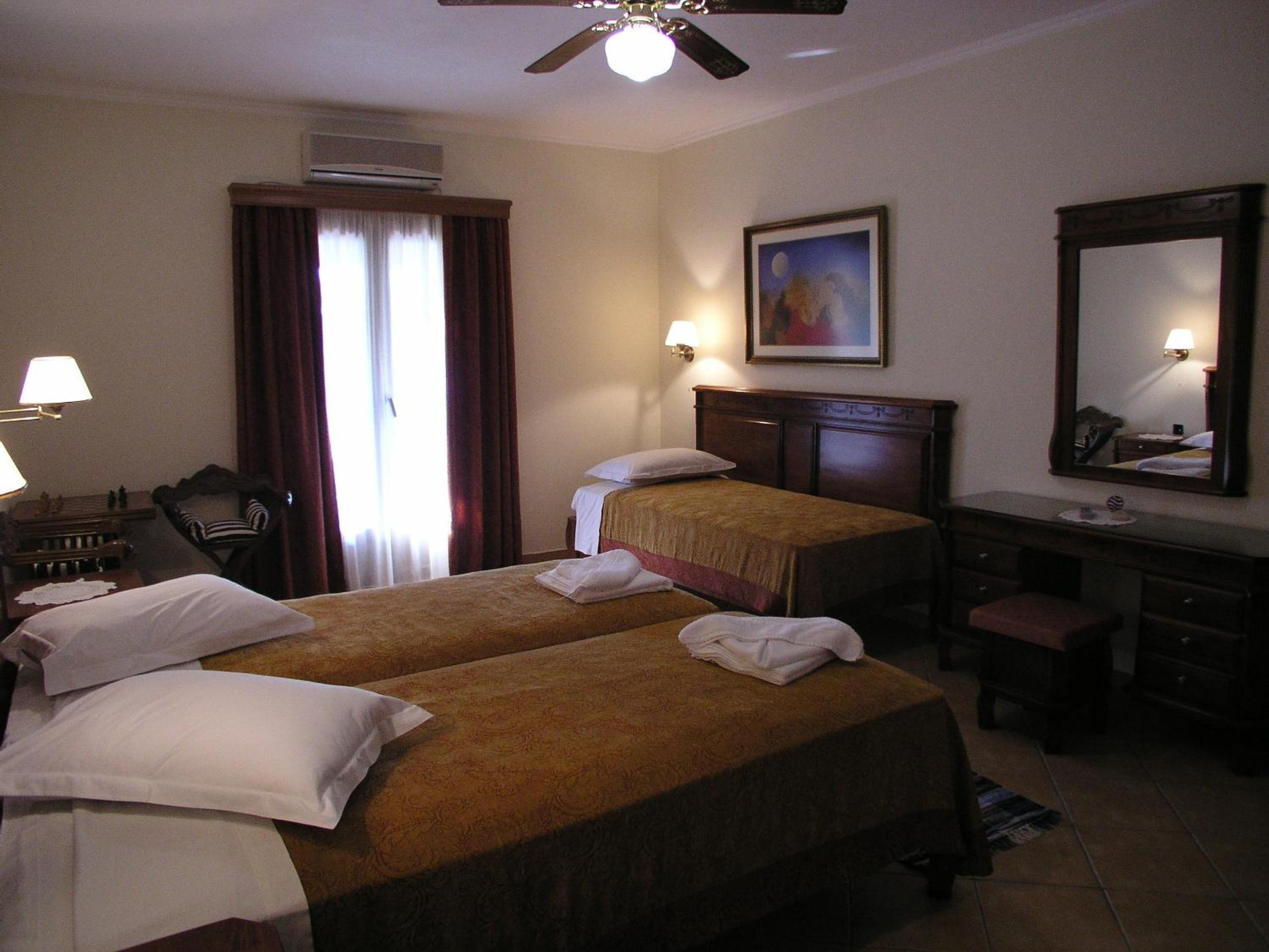 Superior One-Bedroom Apartment