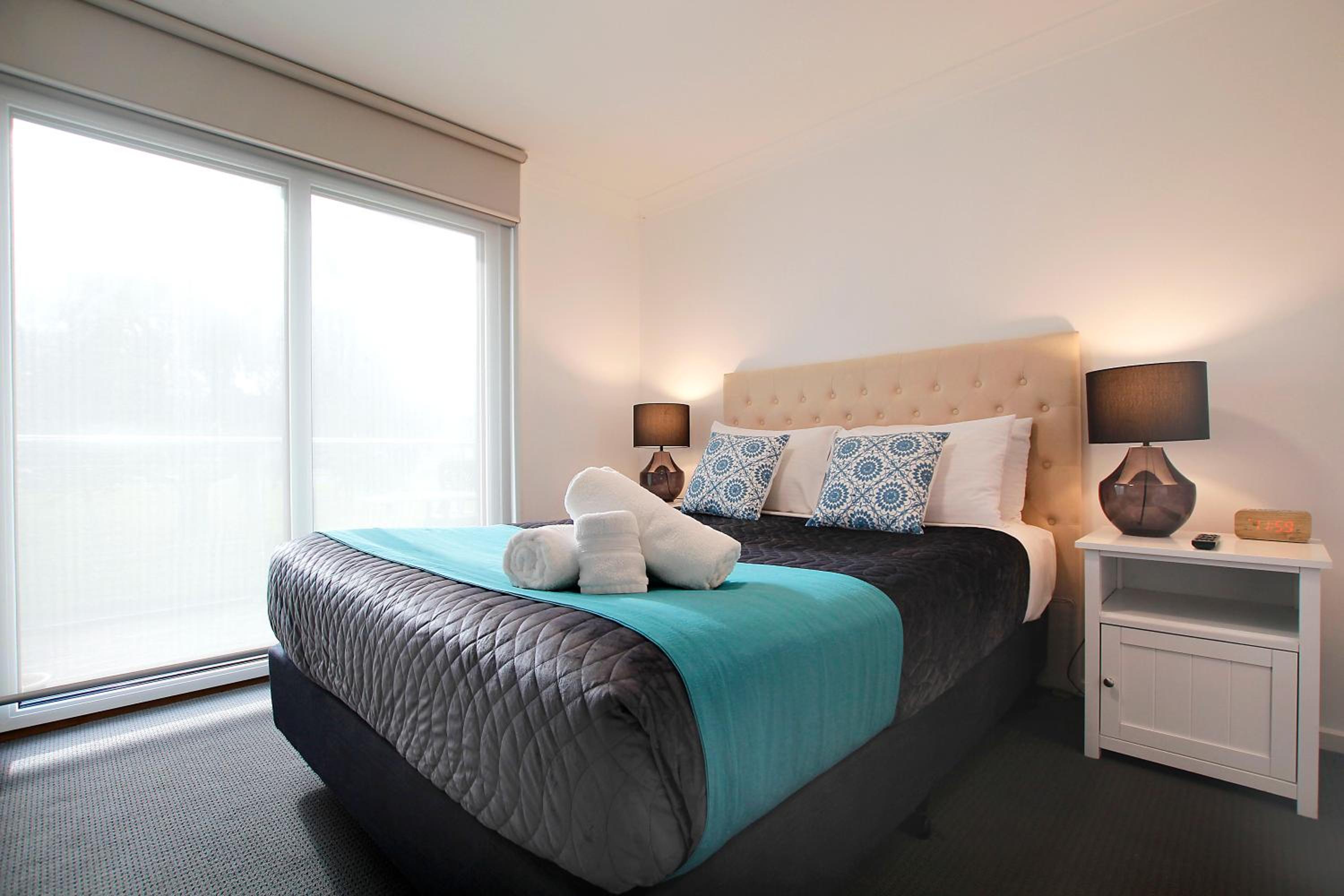 Standard Two-Bedroom Apartment with Spa Bath