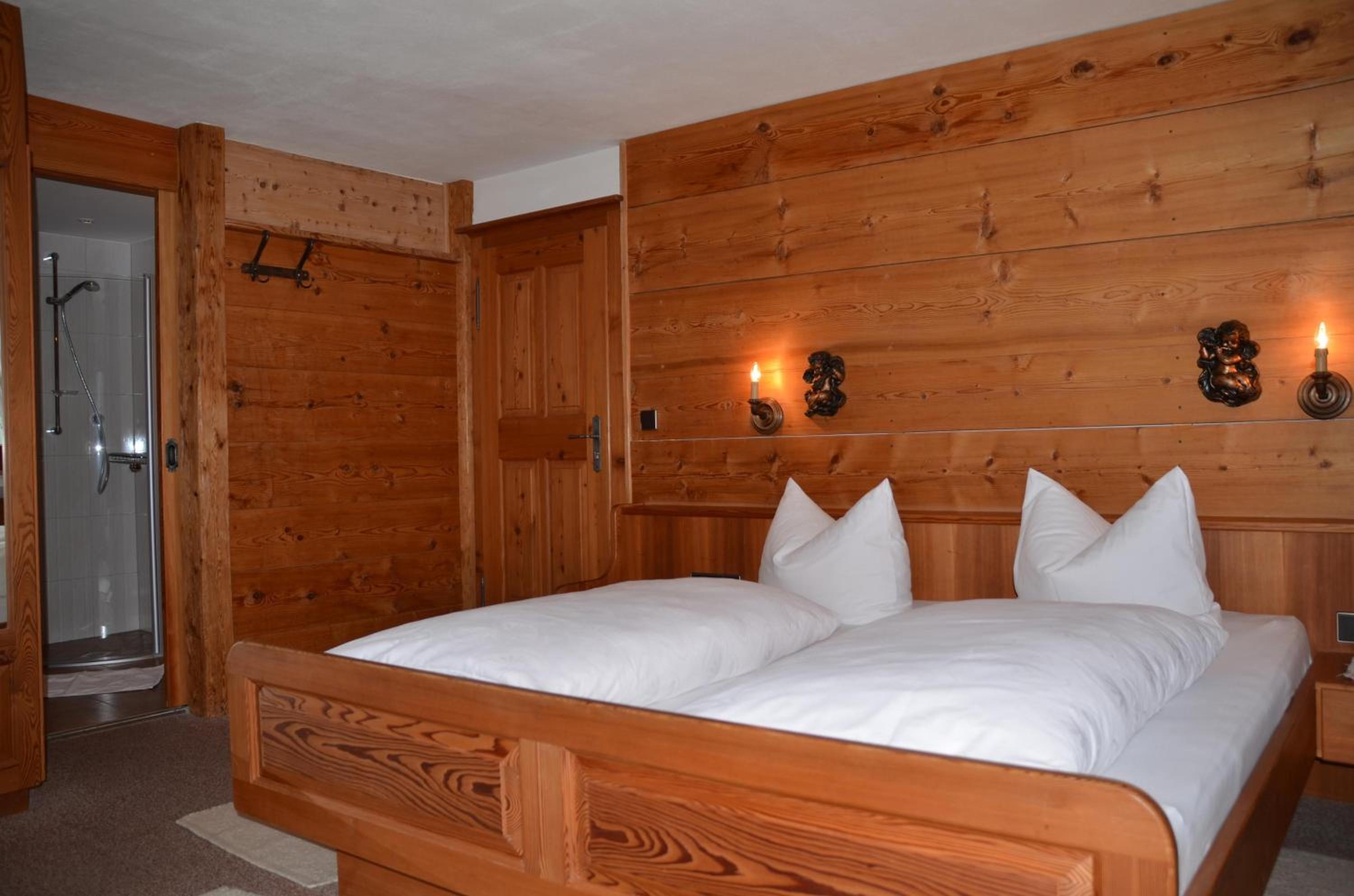 Double Room with Balcony photo 2