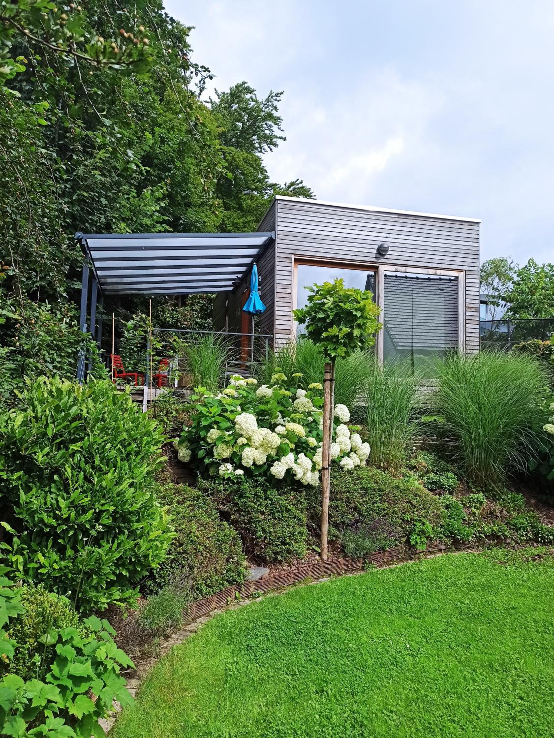 One-Bedroom House photo 1