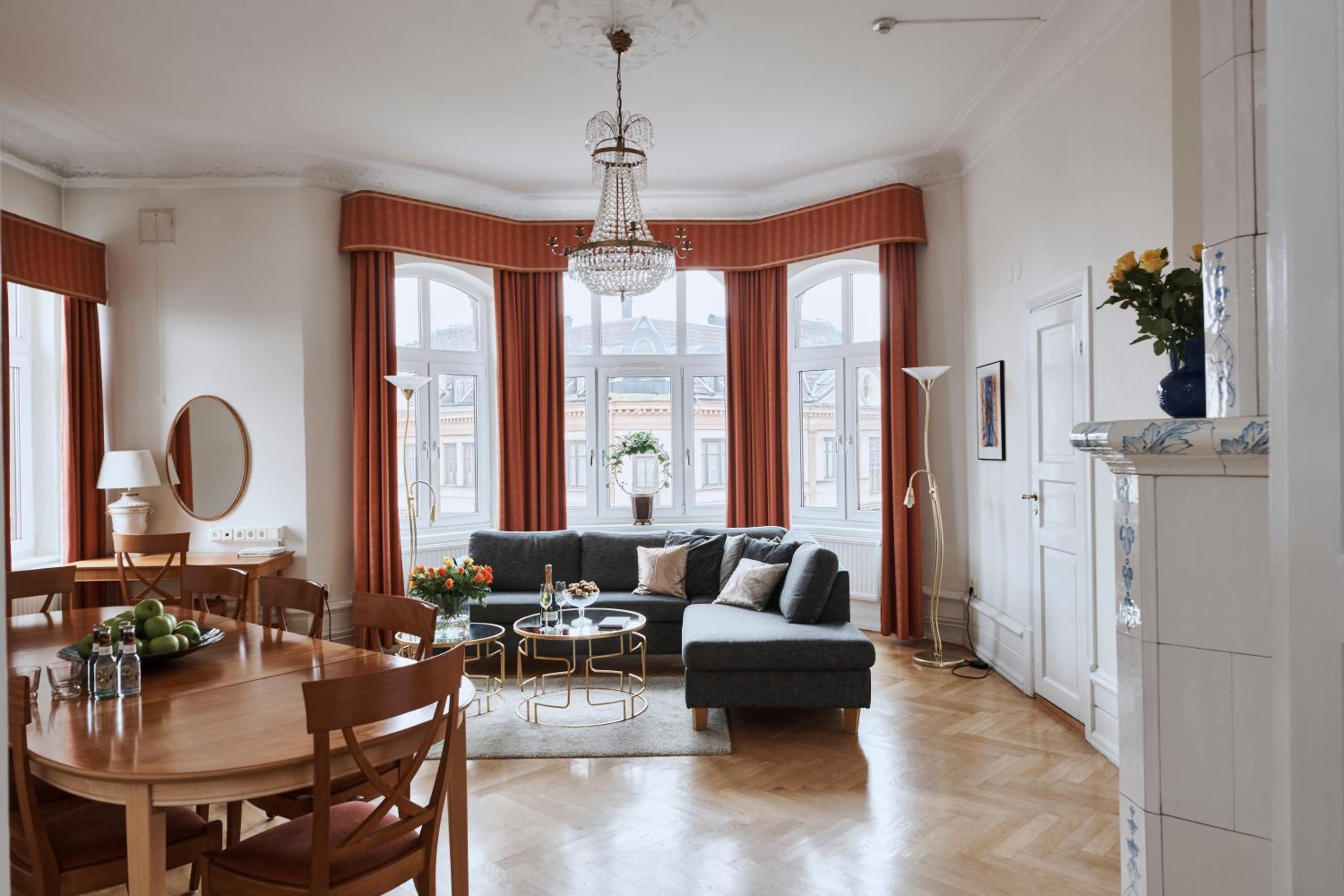 King Suite - Photo 17