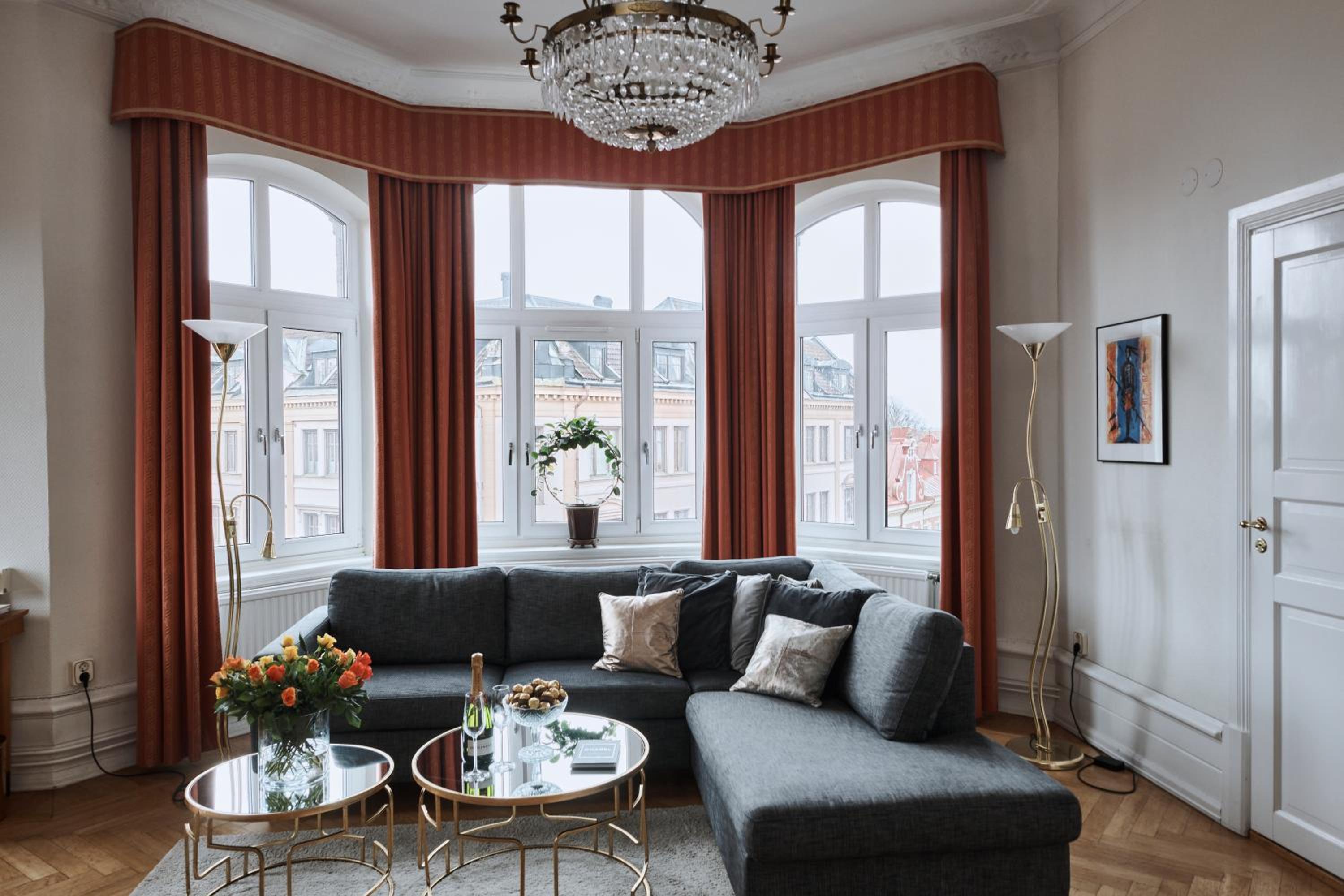 King Suite - Photo 3