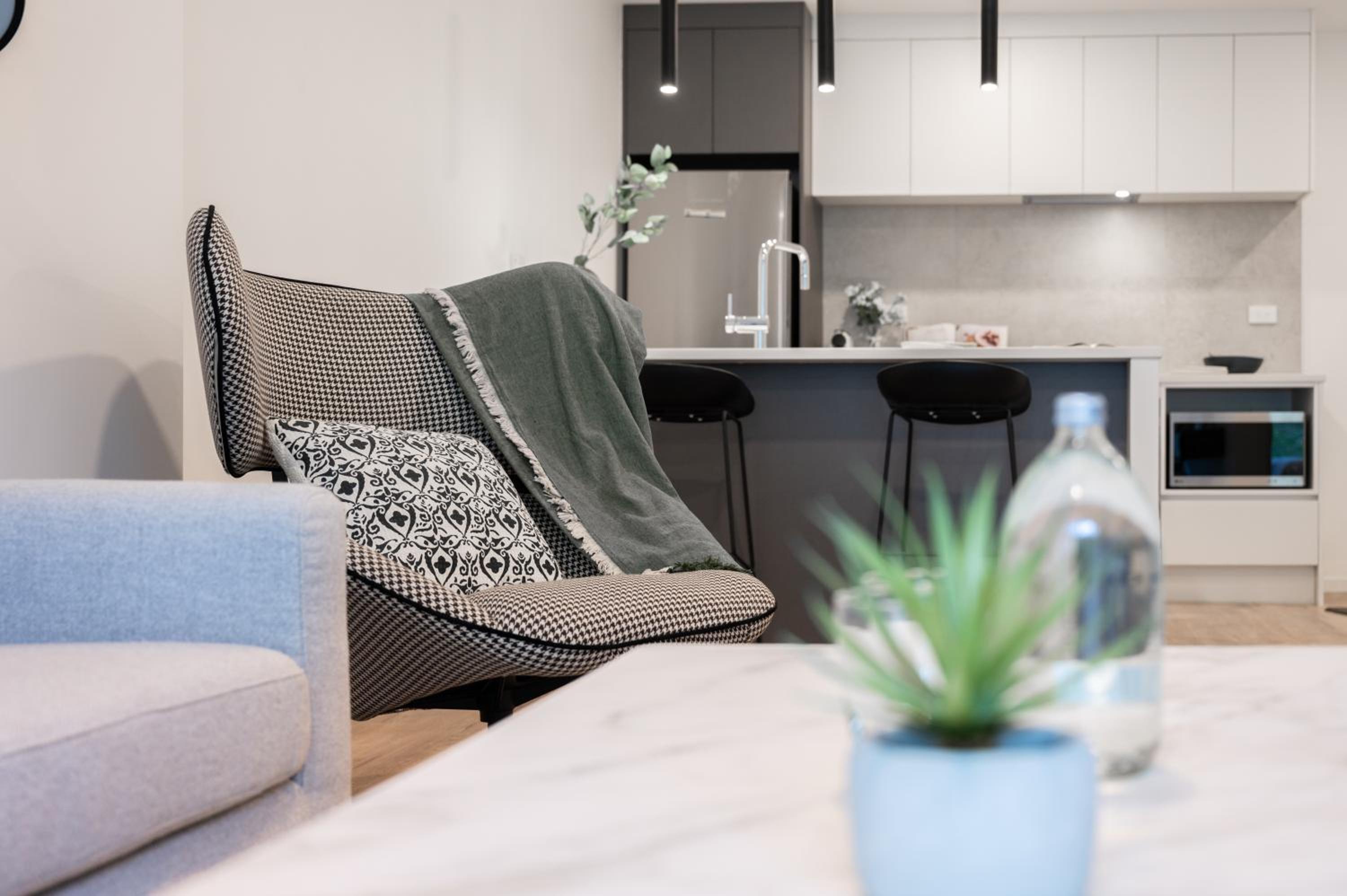 One-Bedroom Apartment - Photo 5