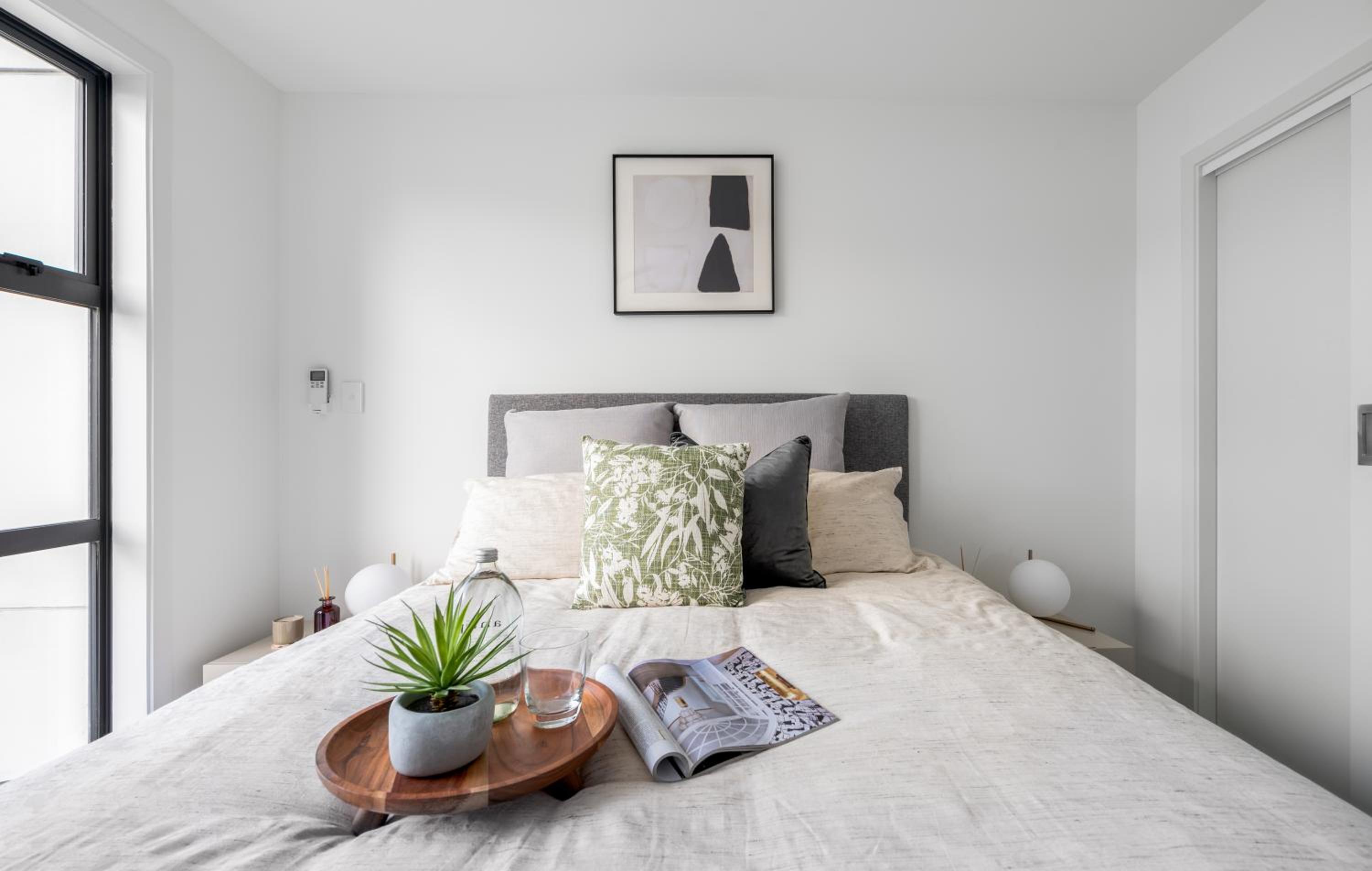 One-Bedroom Apartment - Photo 6
