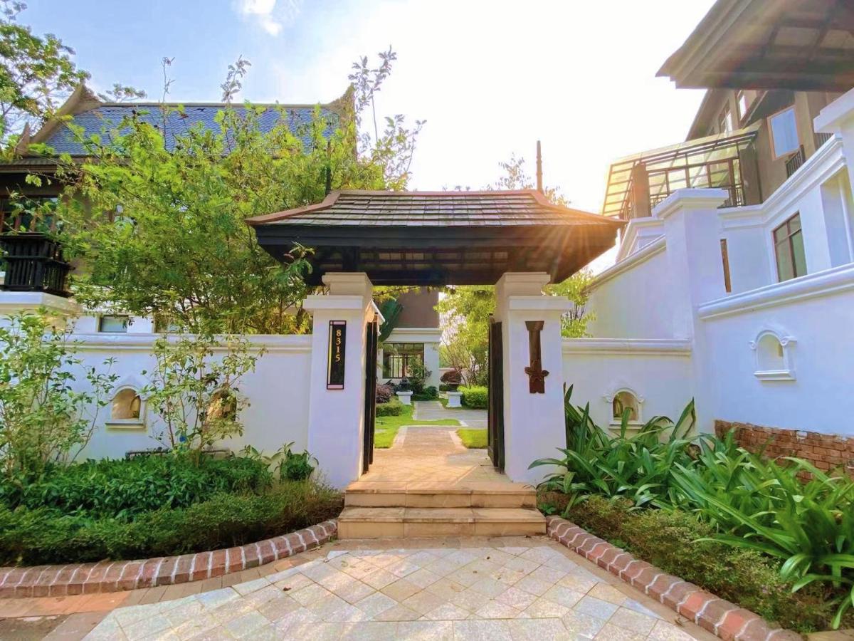 Three-Bedroom Villa photo 2