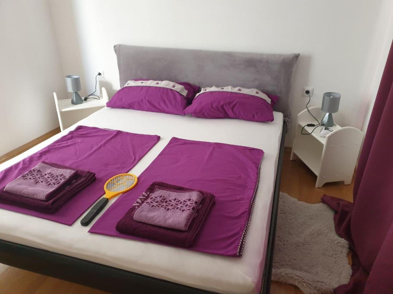 Apartment photo 1