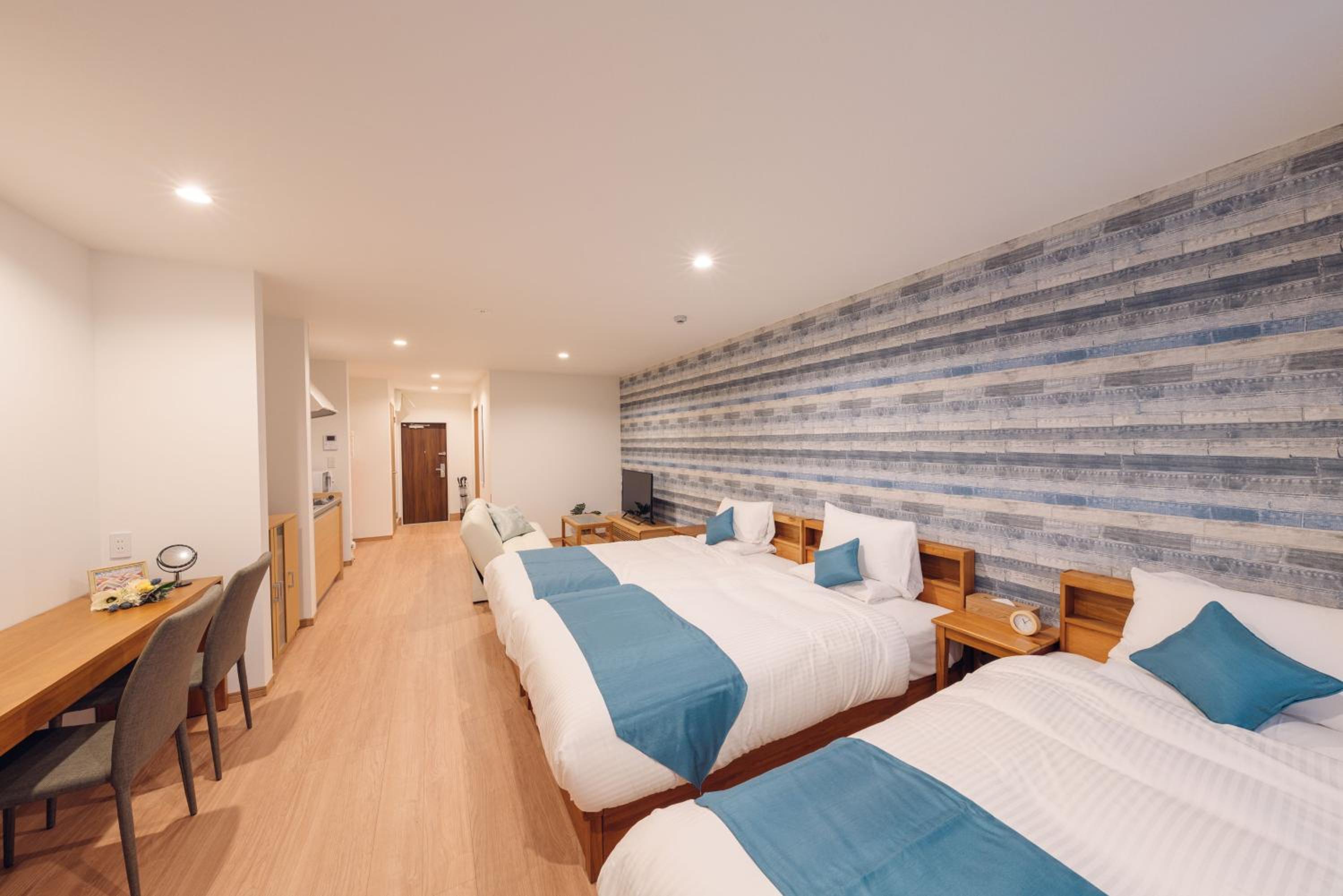 Superior Triple Room - Photo 2