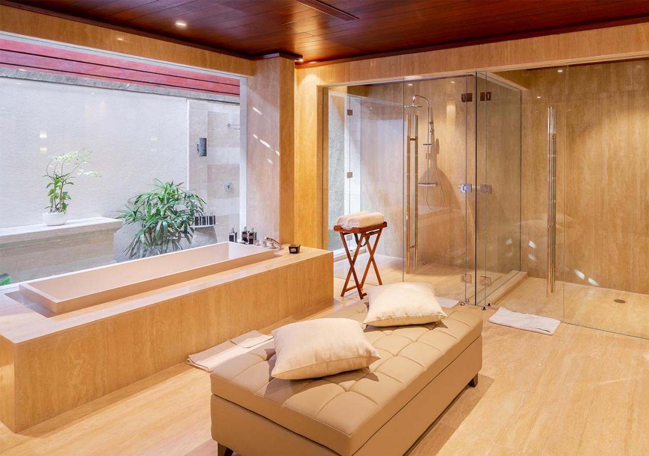 The Ocean - One Bedroom photo 2
