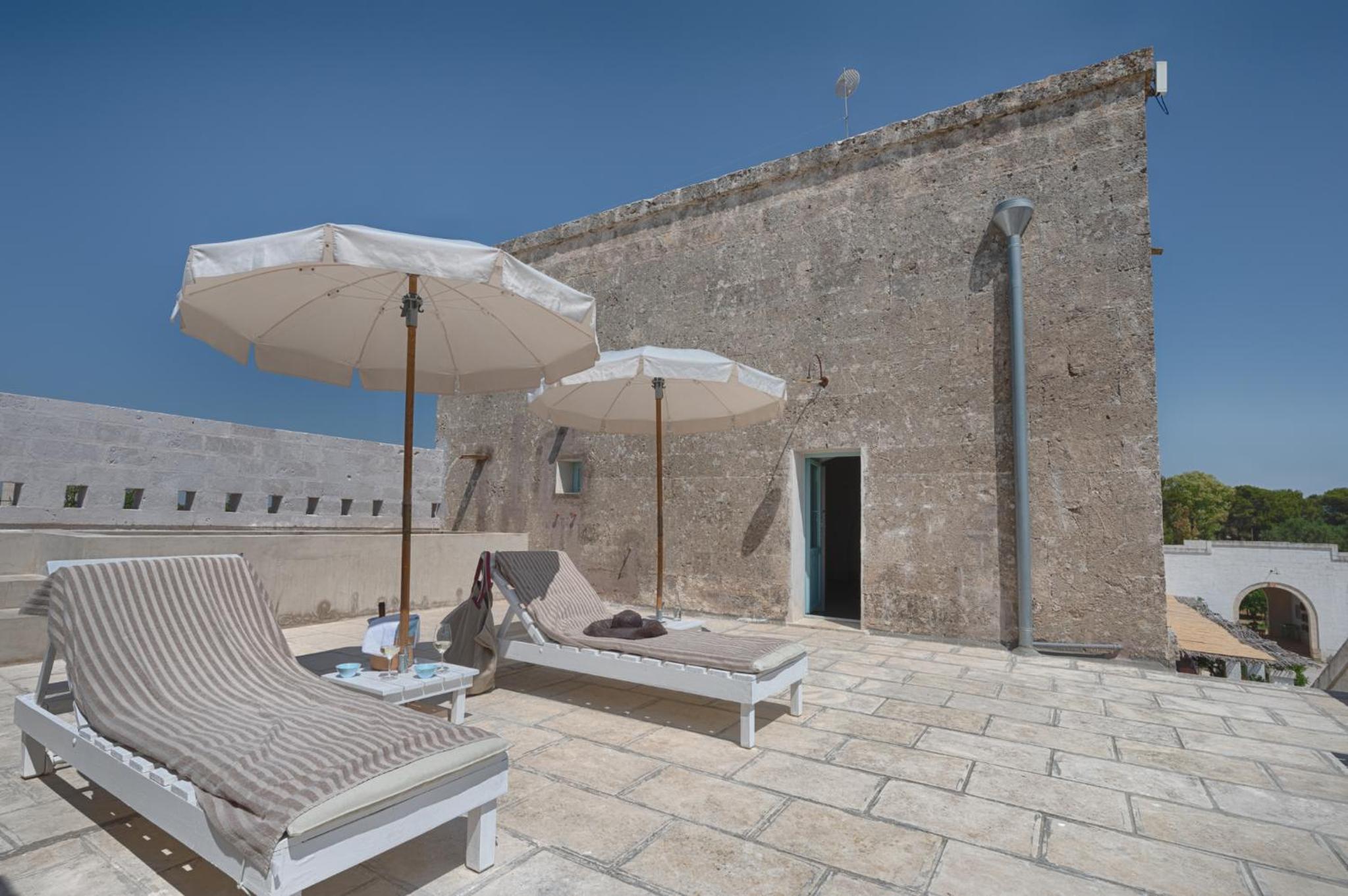 Suite with Private Pool photo 3