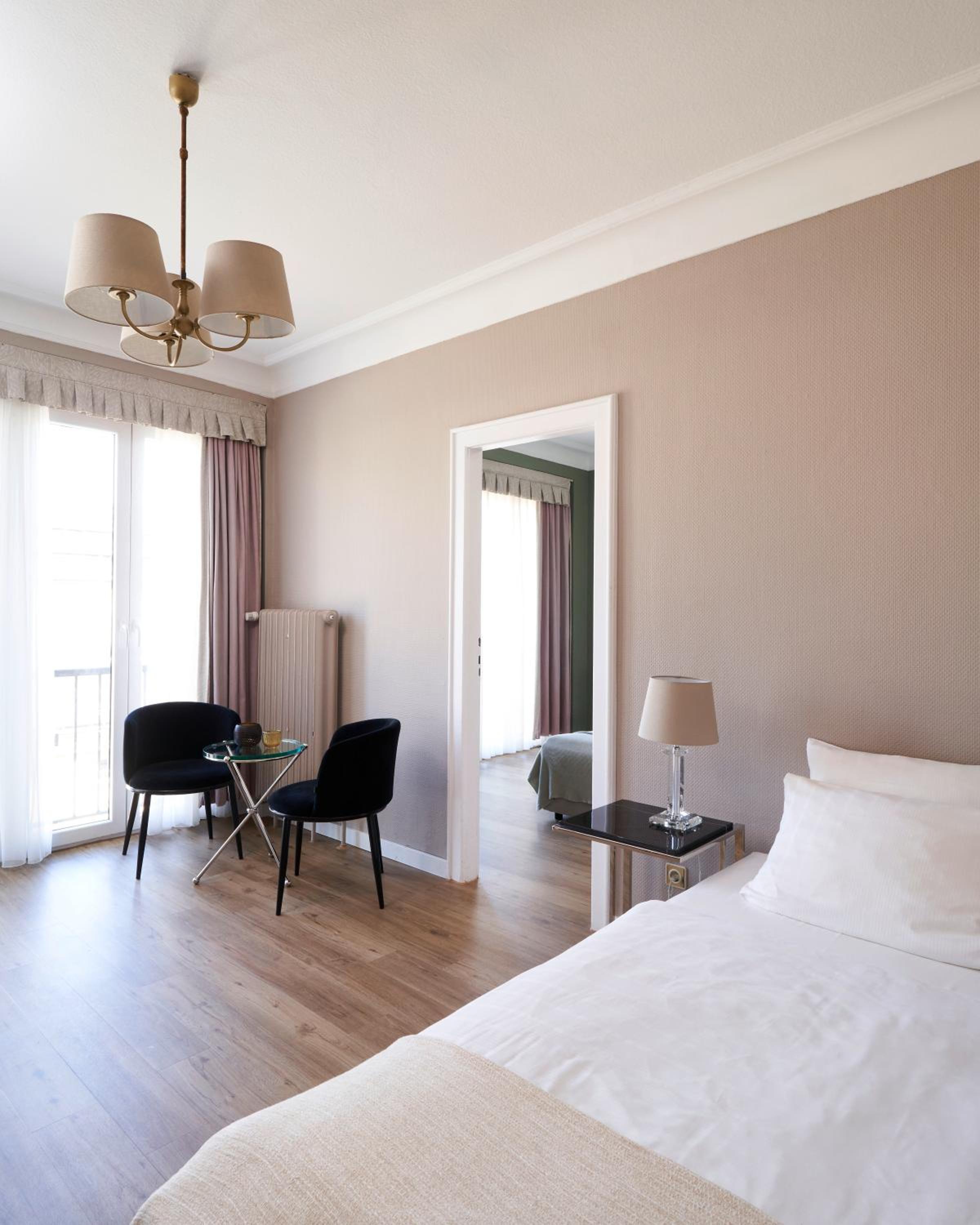Deluxe Single Room - Mini-bar drinks free of charge