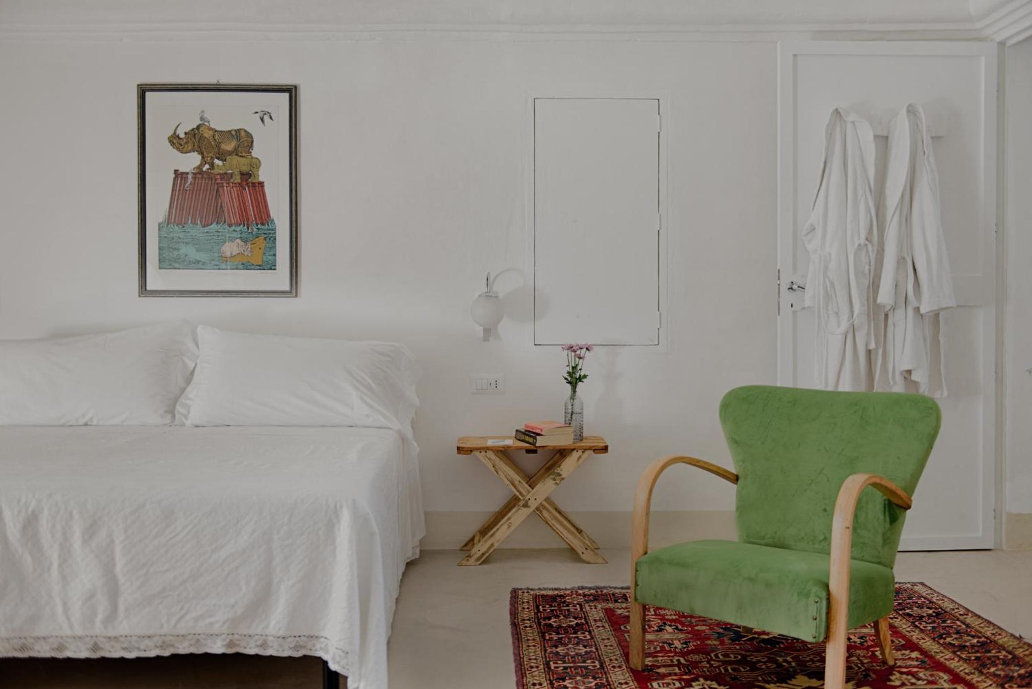 Deluxe Junior Suite - Photo 6