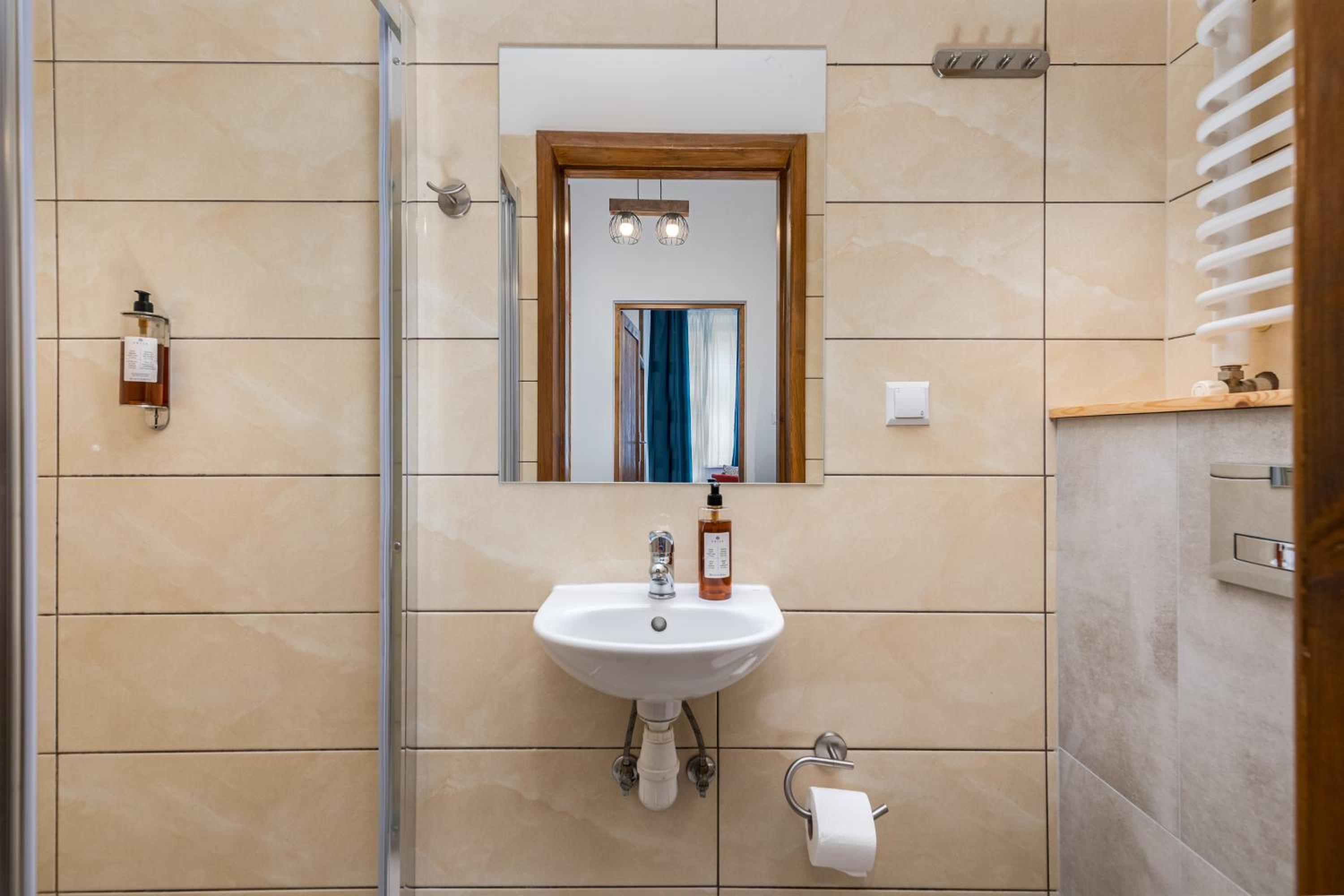 Two-Room Apartment – Ground Floor photo 2