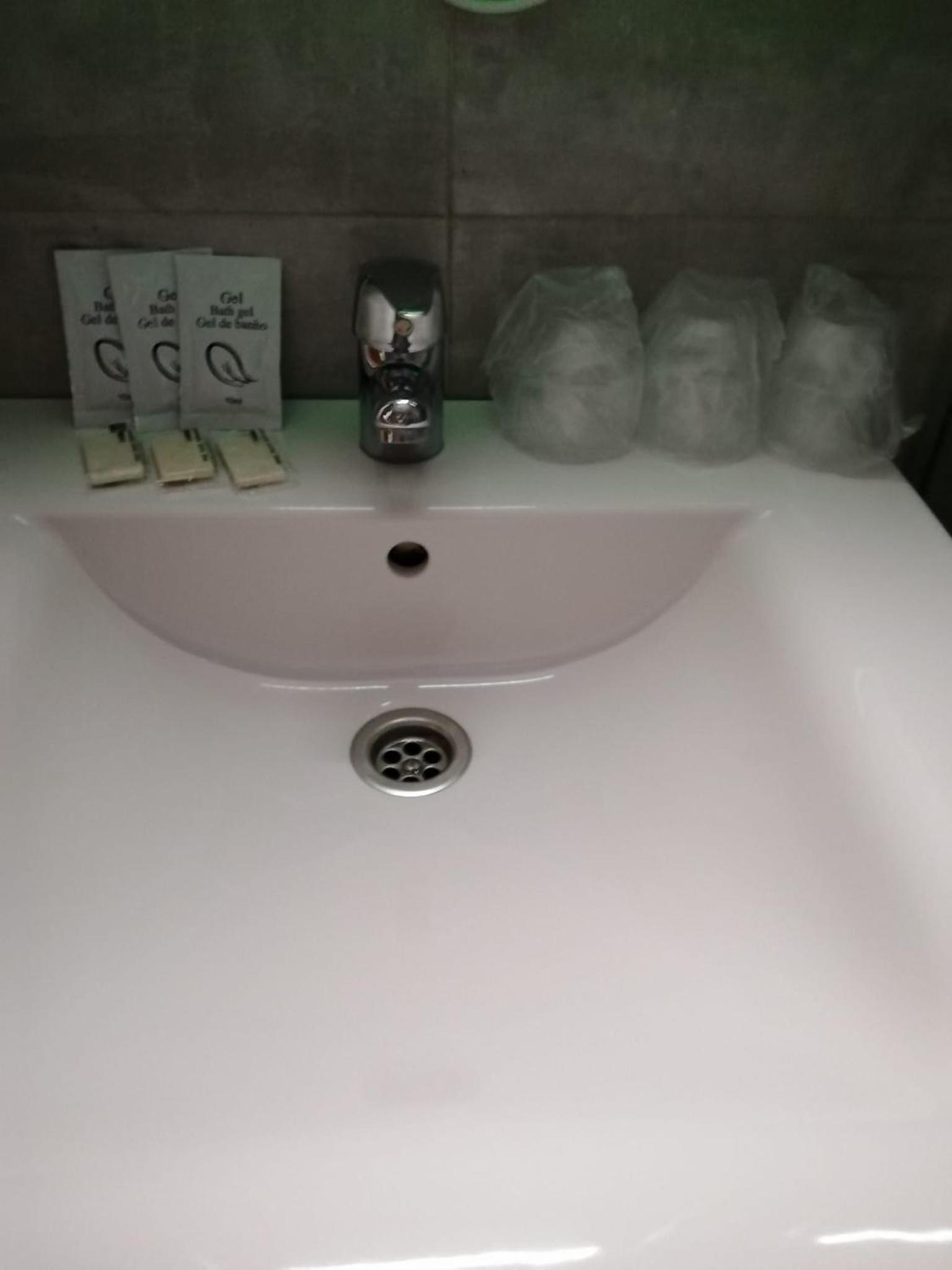 Budget Triple Room photo 2