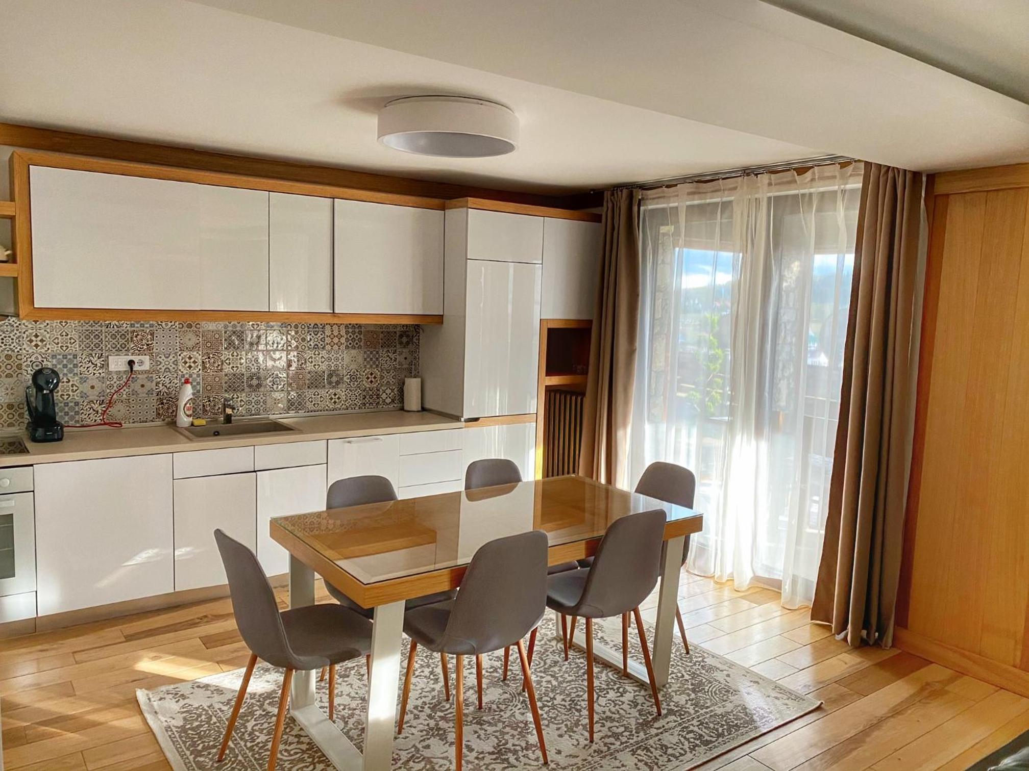 Two-Bedroom Apartment - Photo 4