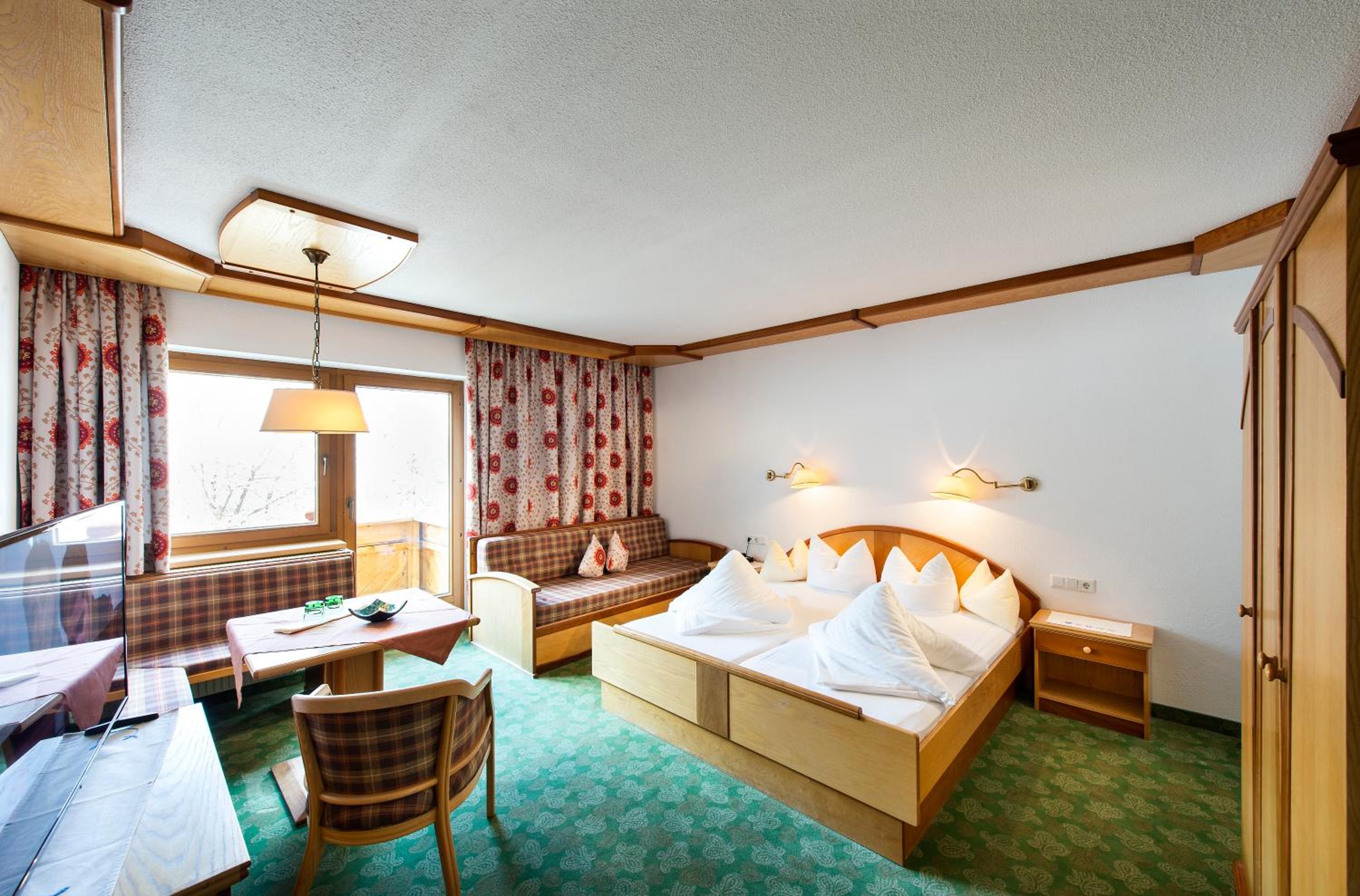 Double Room - Photo 4