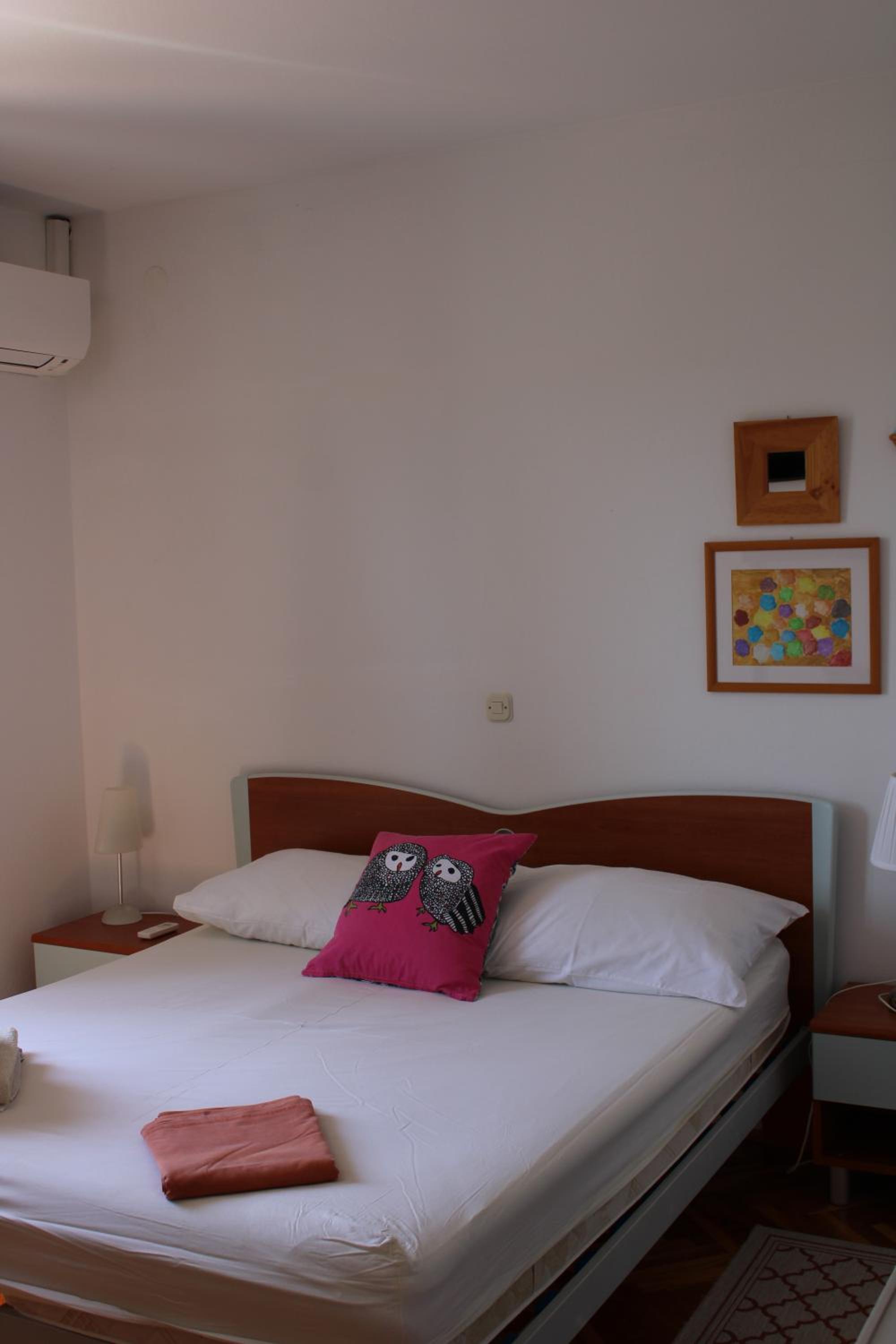 Apartment with Garden View photo 3