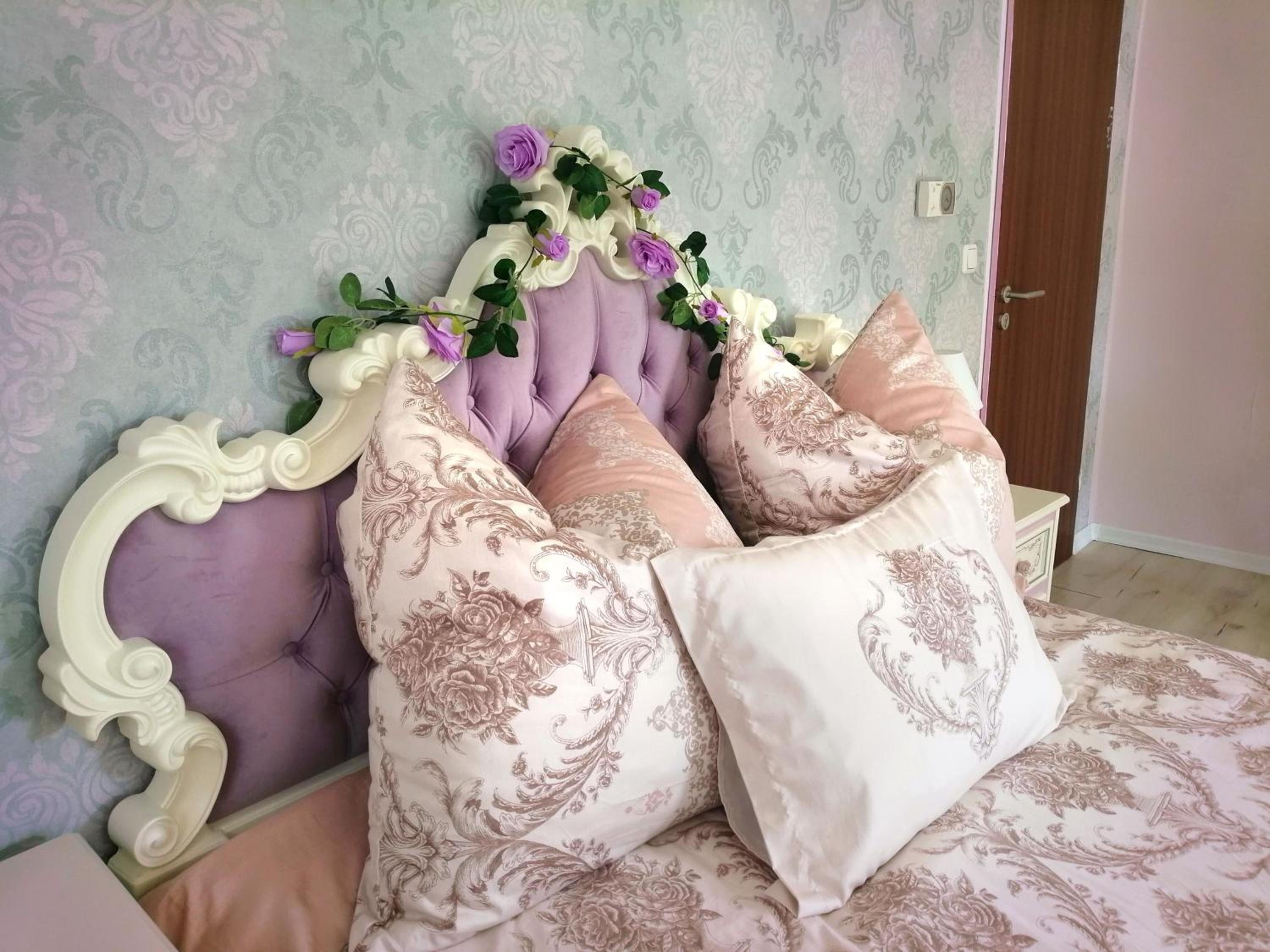 Double Room with Shared Bathroom photo 3