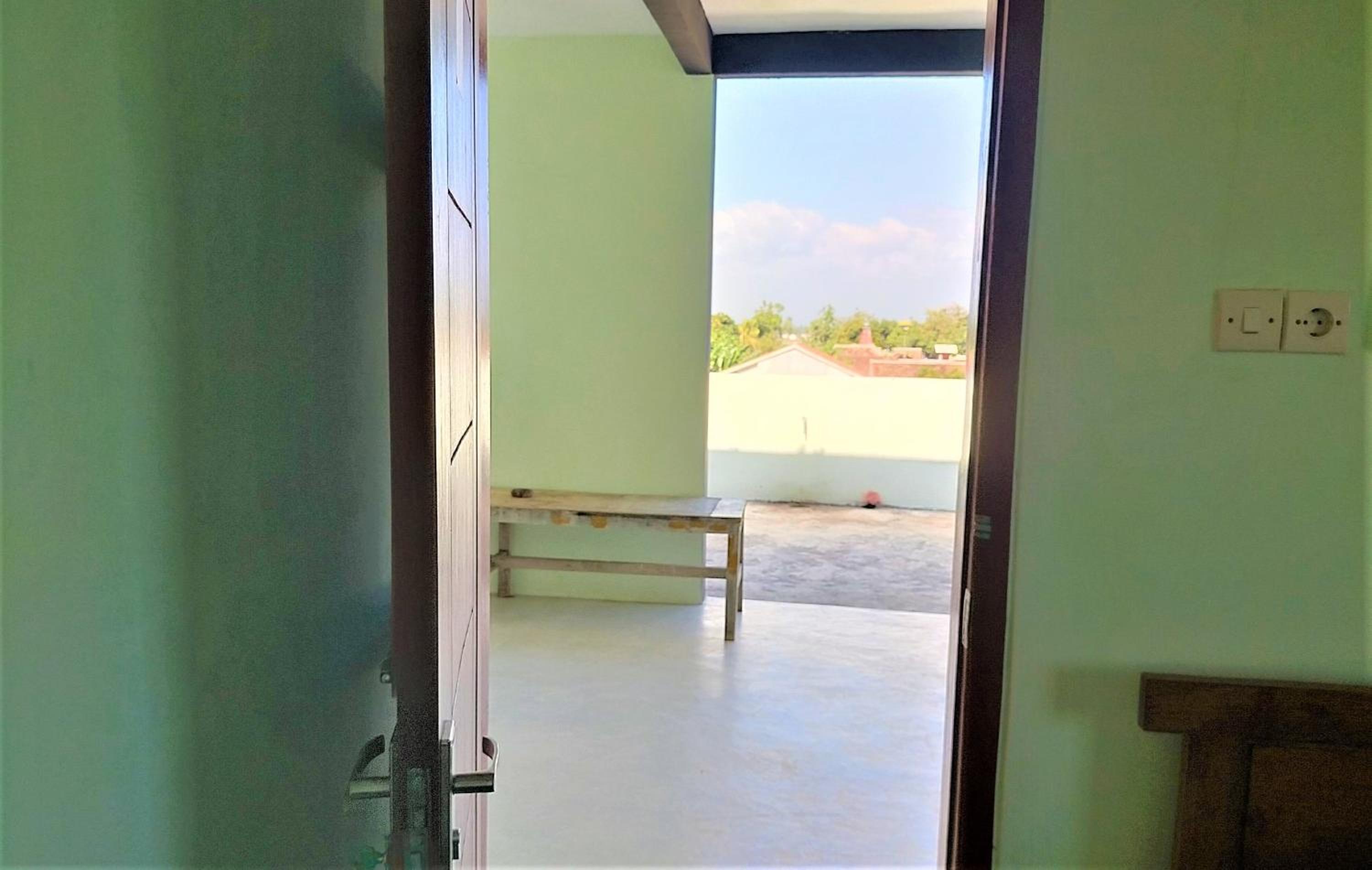 Standard Double Room - Photo 15