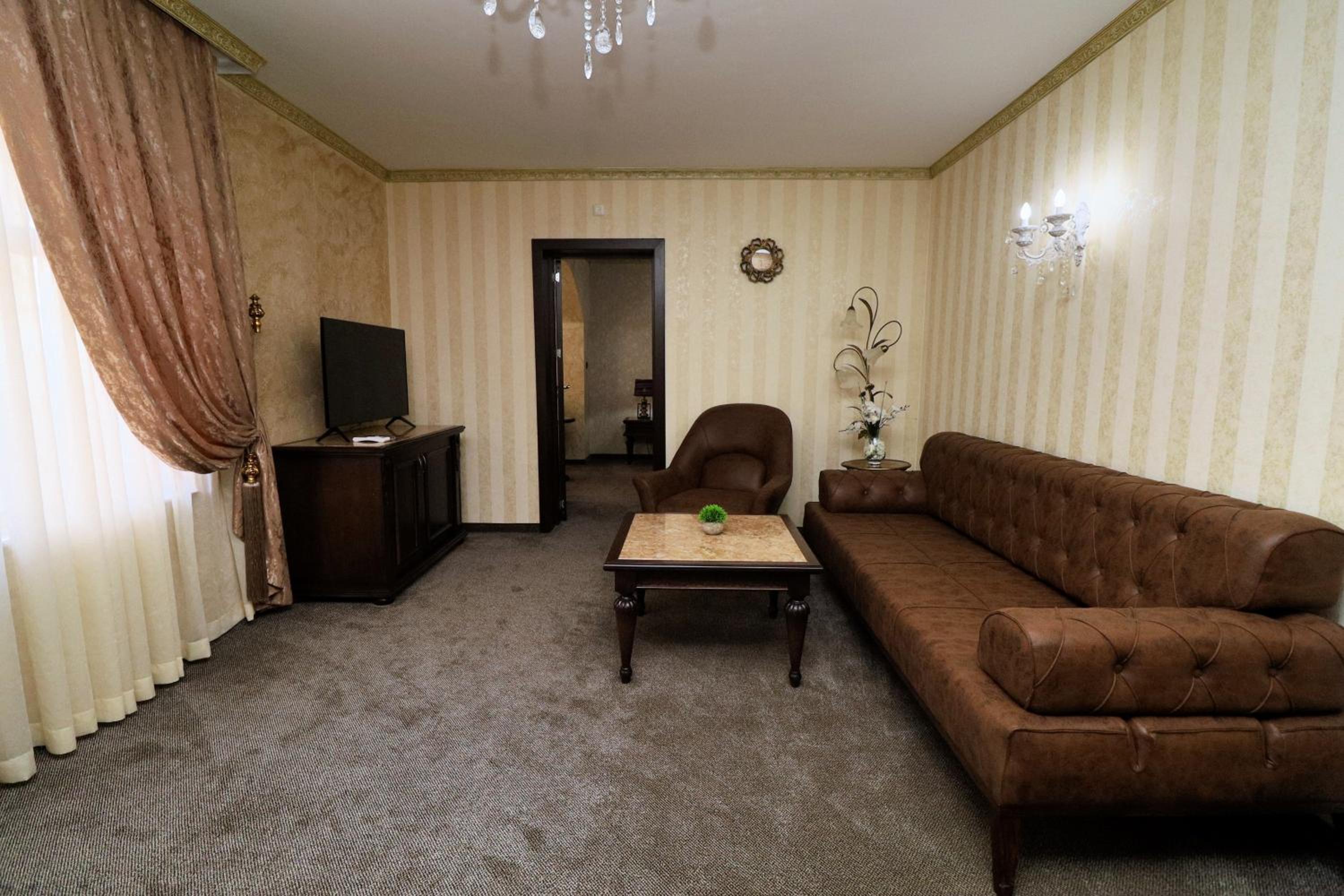Deluxe Apartment photo 2