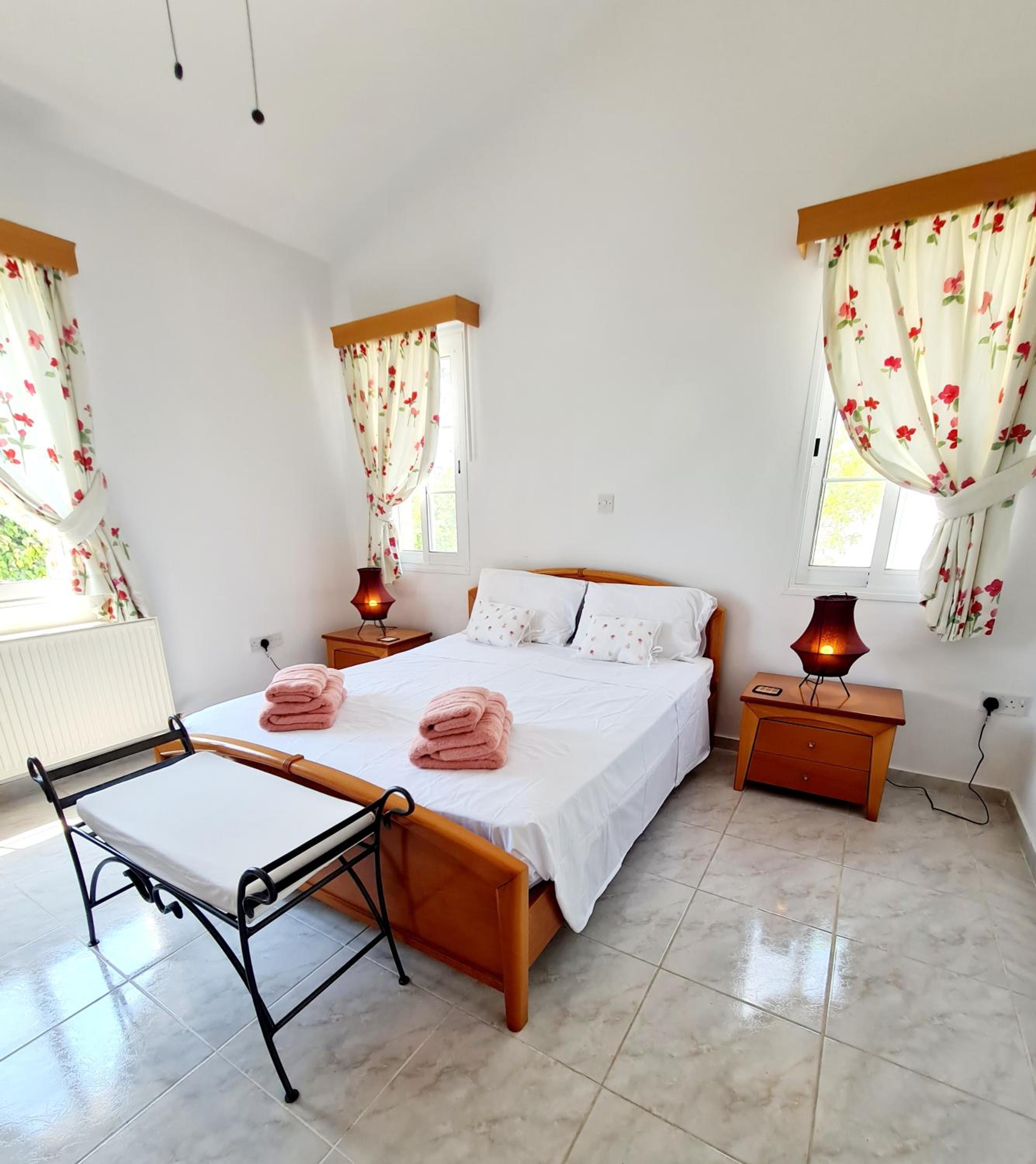 Three-Bedroom Villa photo 2