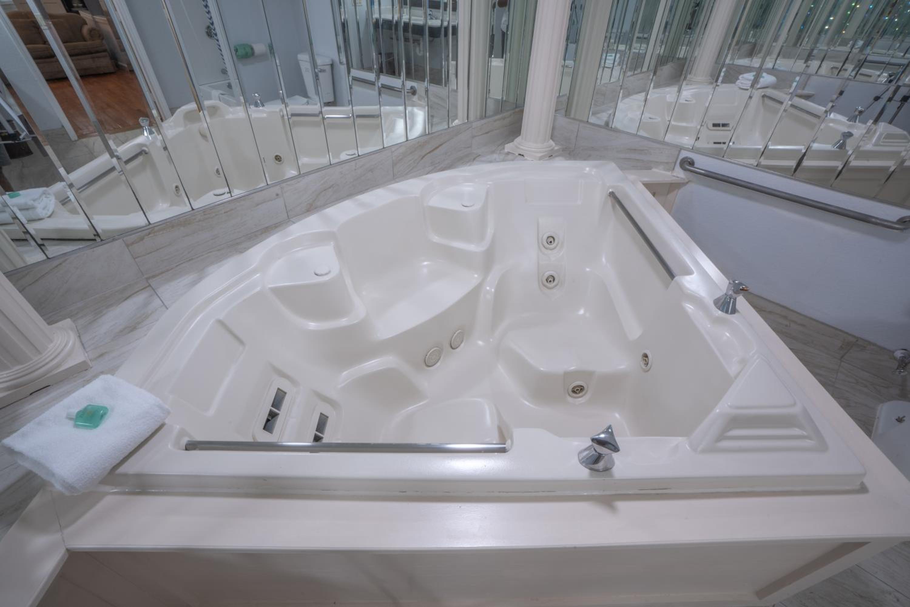Princess Suite - Photo 2