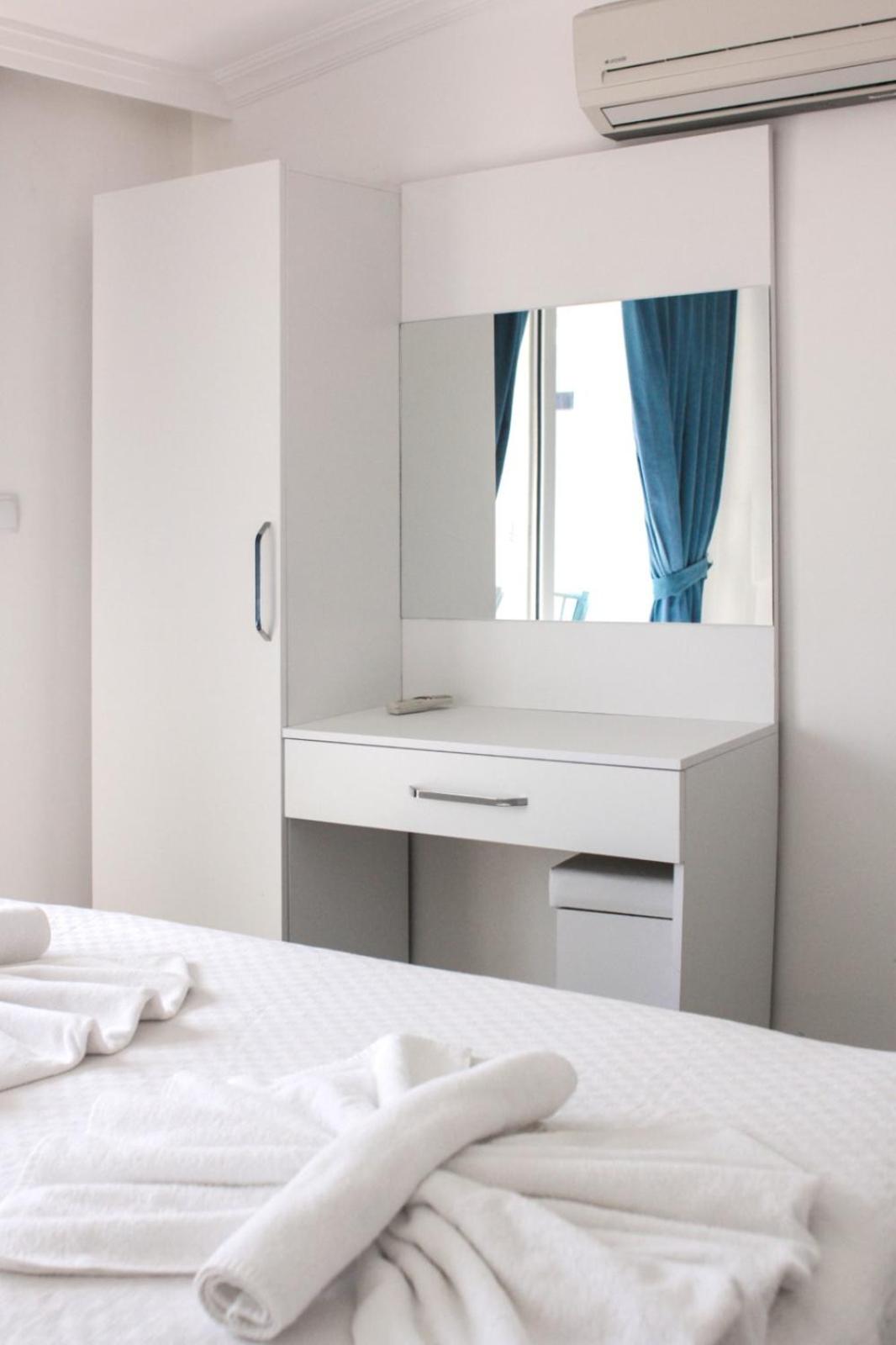 Suite with Garden View