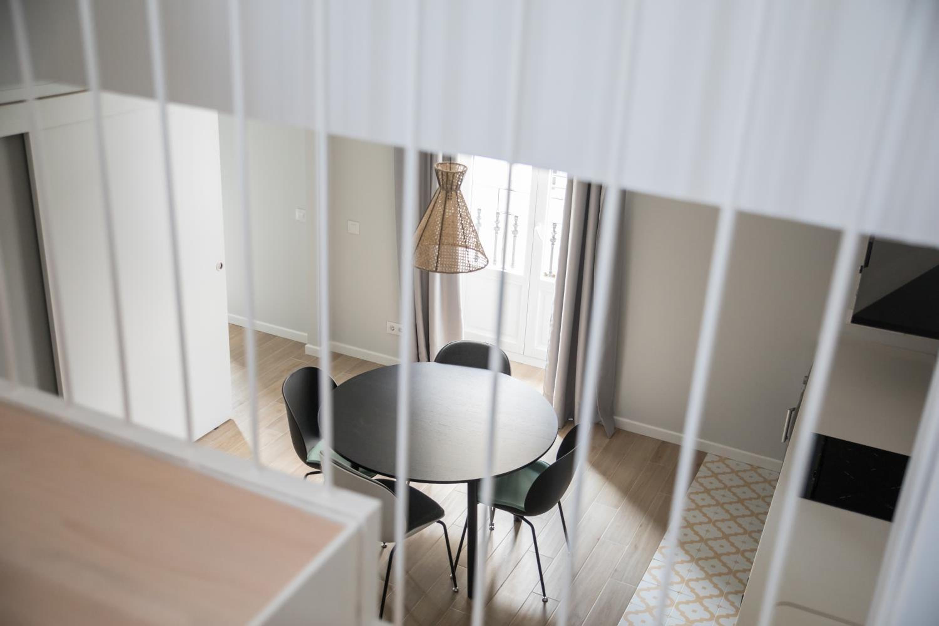 Three-Bedroom Apartment with Terrace - Photo 10