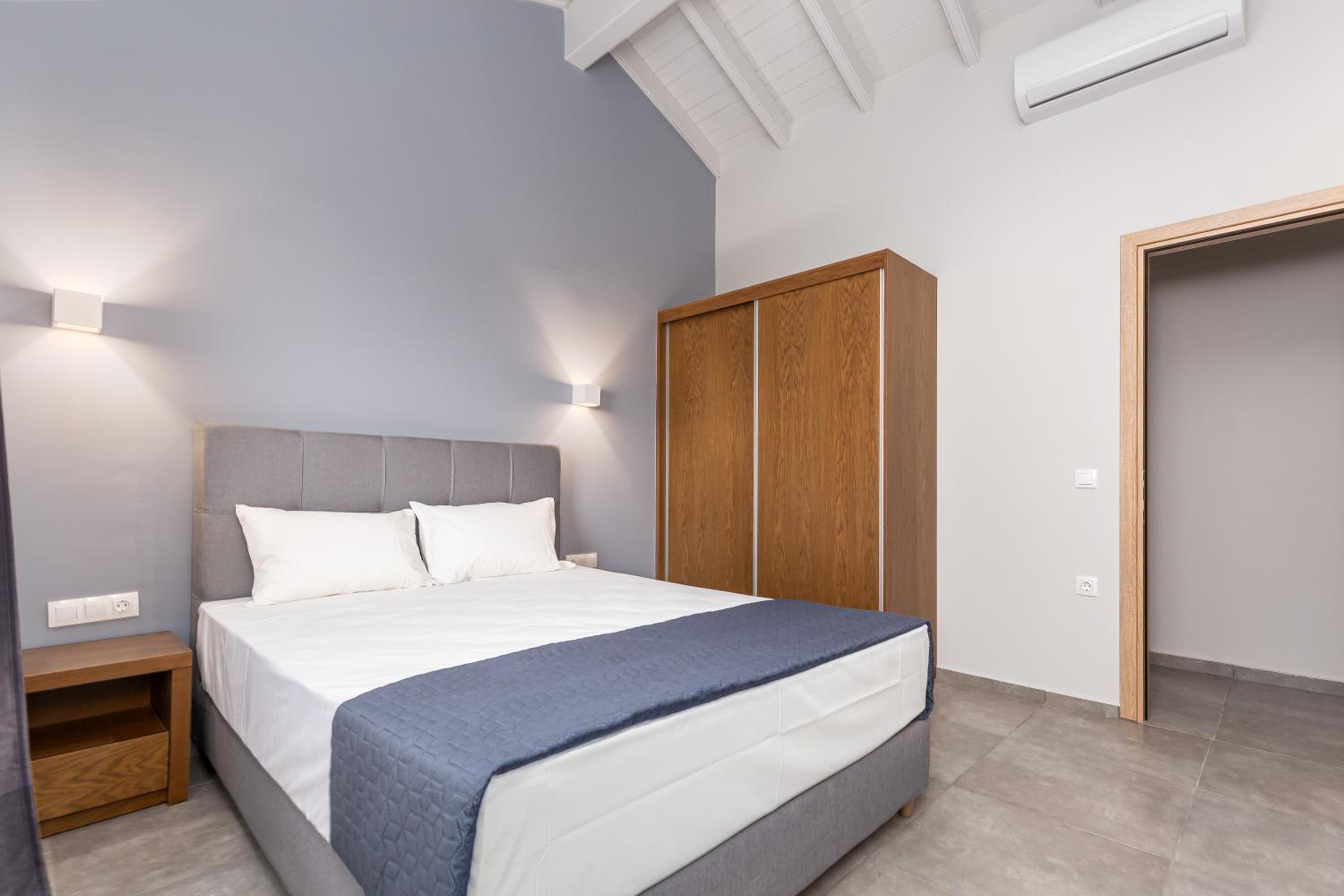 Suite with Sea View - Photo 6