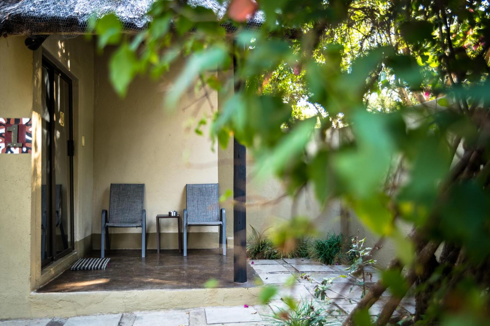Double or Twin Room with Garden View photo 2