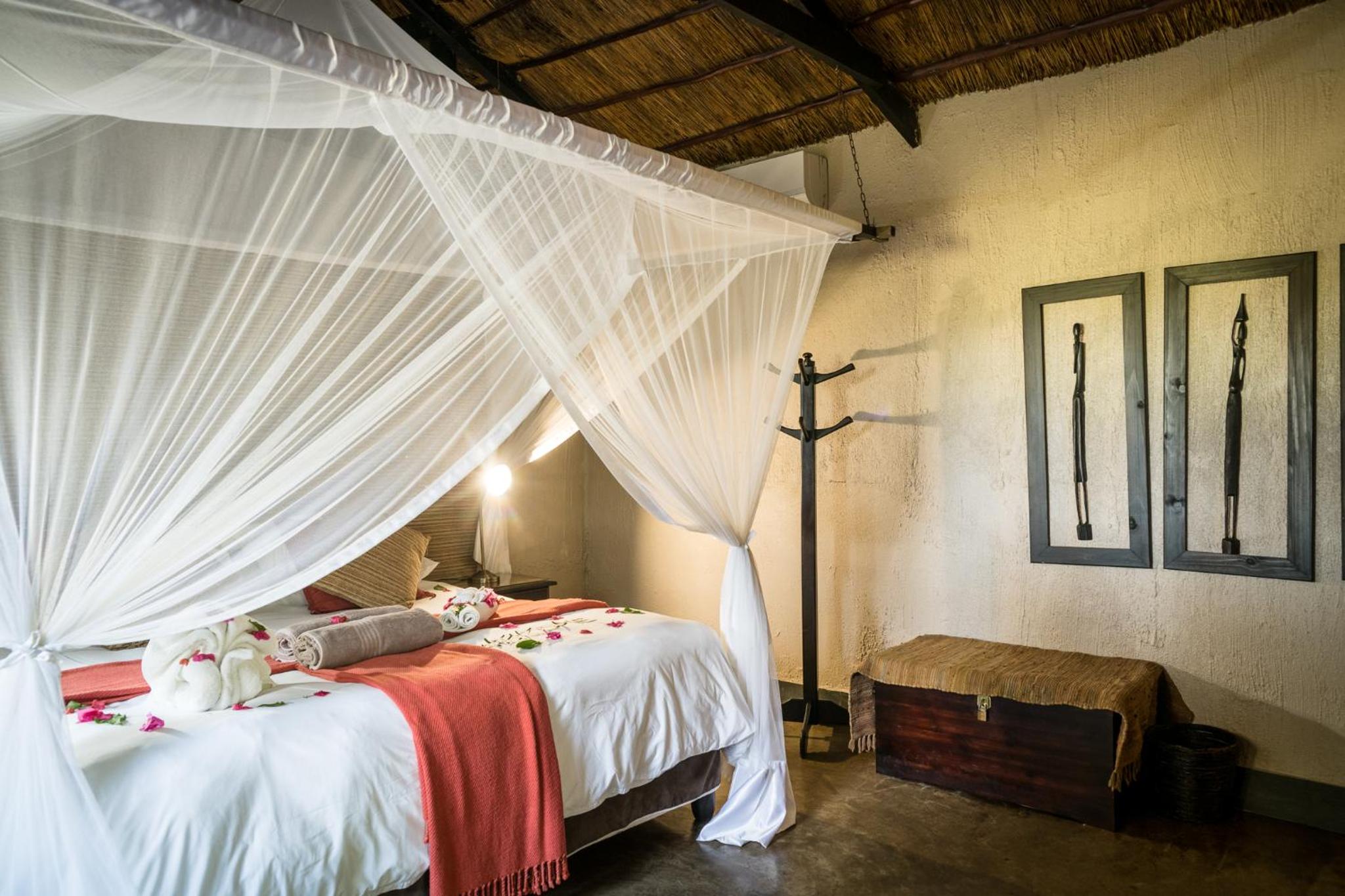 Double or Twin Room with Garden View photo 1