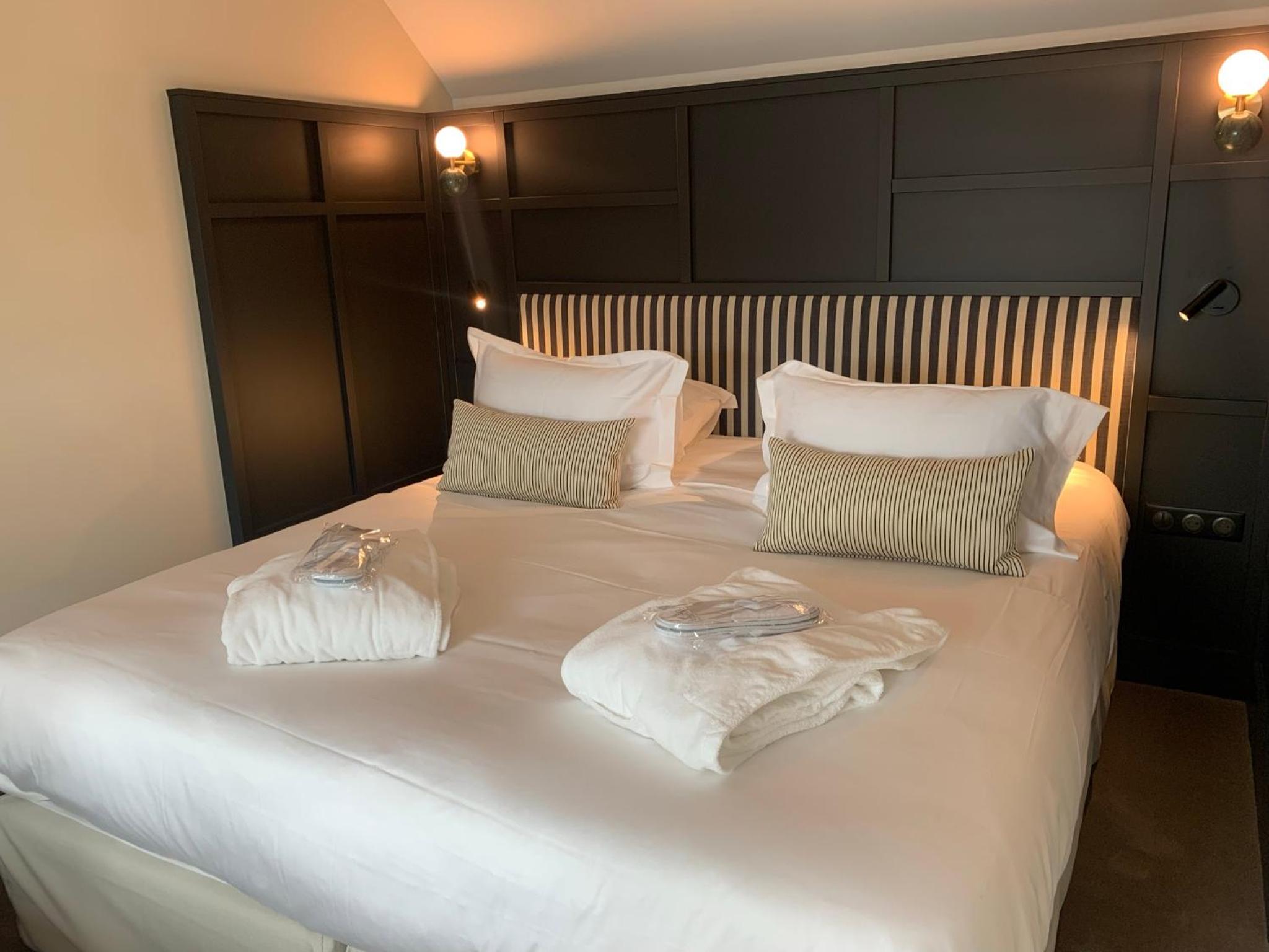 Chambre Familiale Triple de Luxe