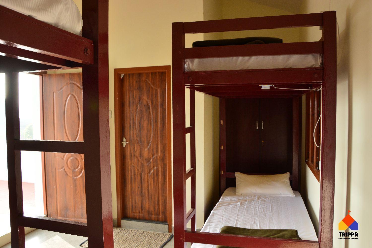 Bed in 4-Bed Dormitory Room photo 1