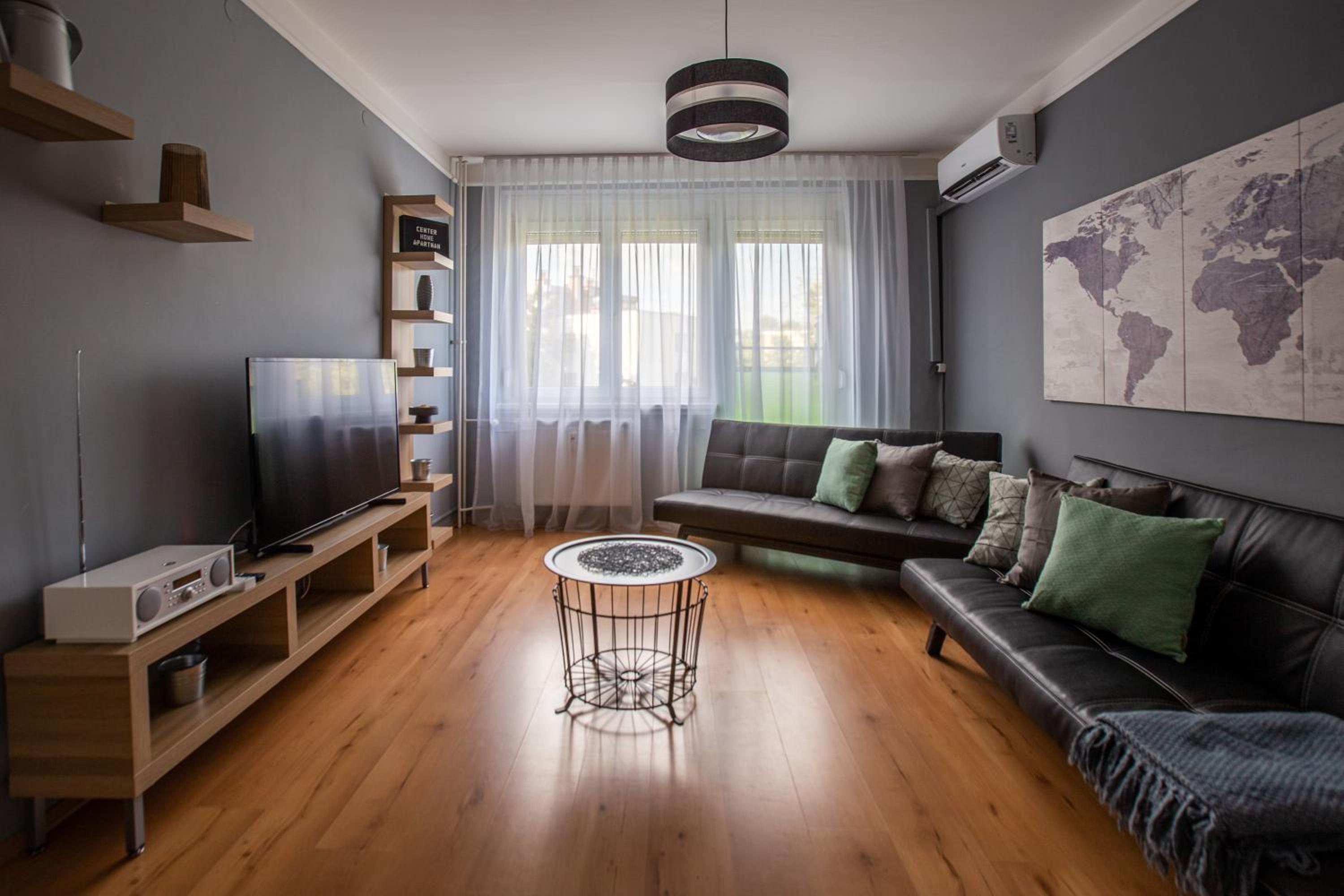 Apartment photo 1