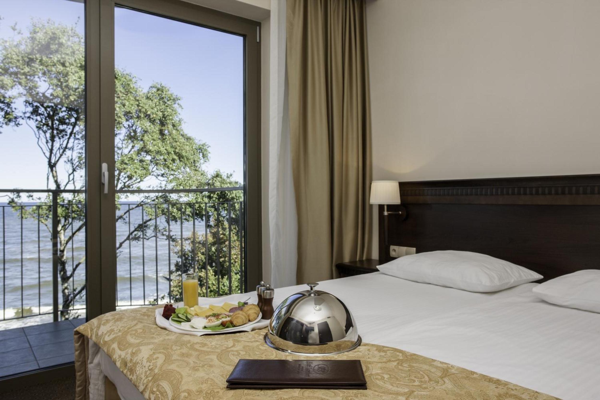 Superior Double or Twin Room with Sea View - Photo 8