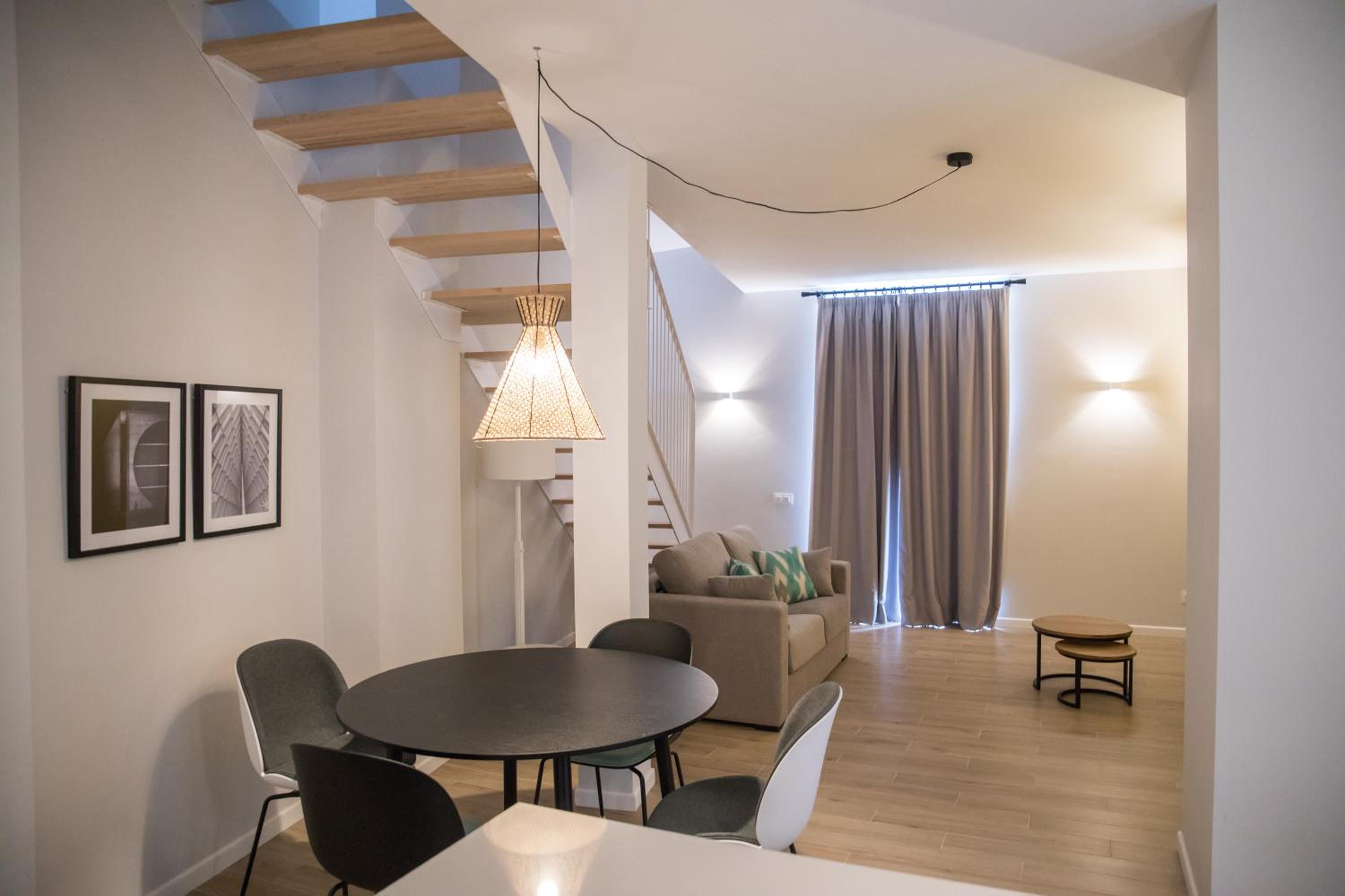 Three-Bedroom Apartment with Terrace - Photo 1
