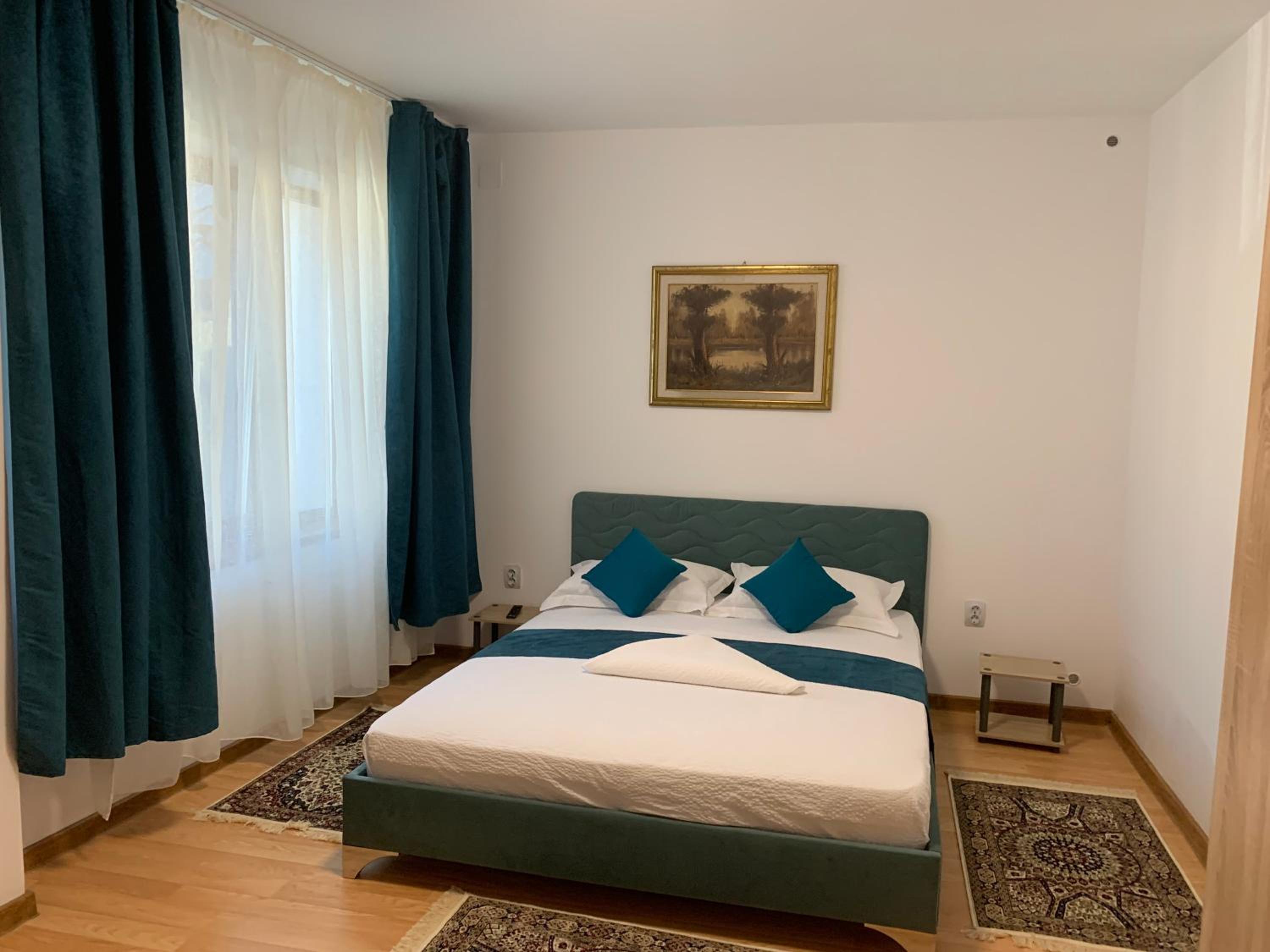 Basic Triple Room - Photo 1