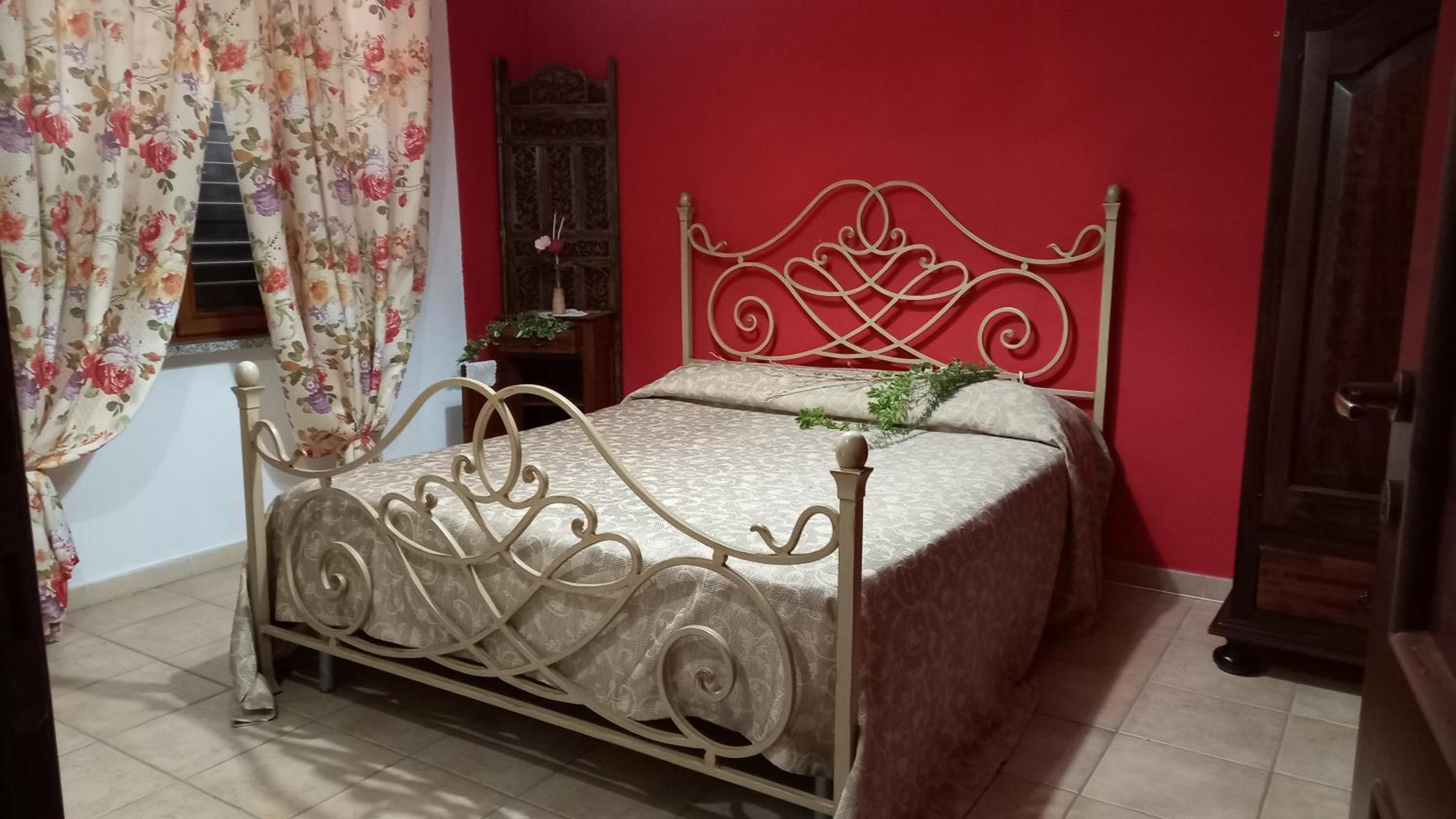 Double Room with Extra Bed - Photo 2