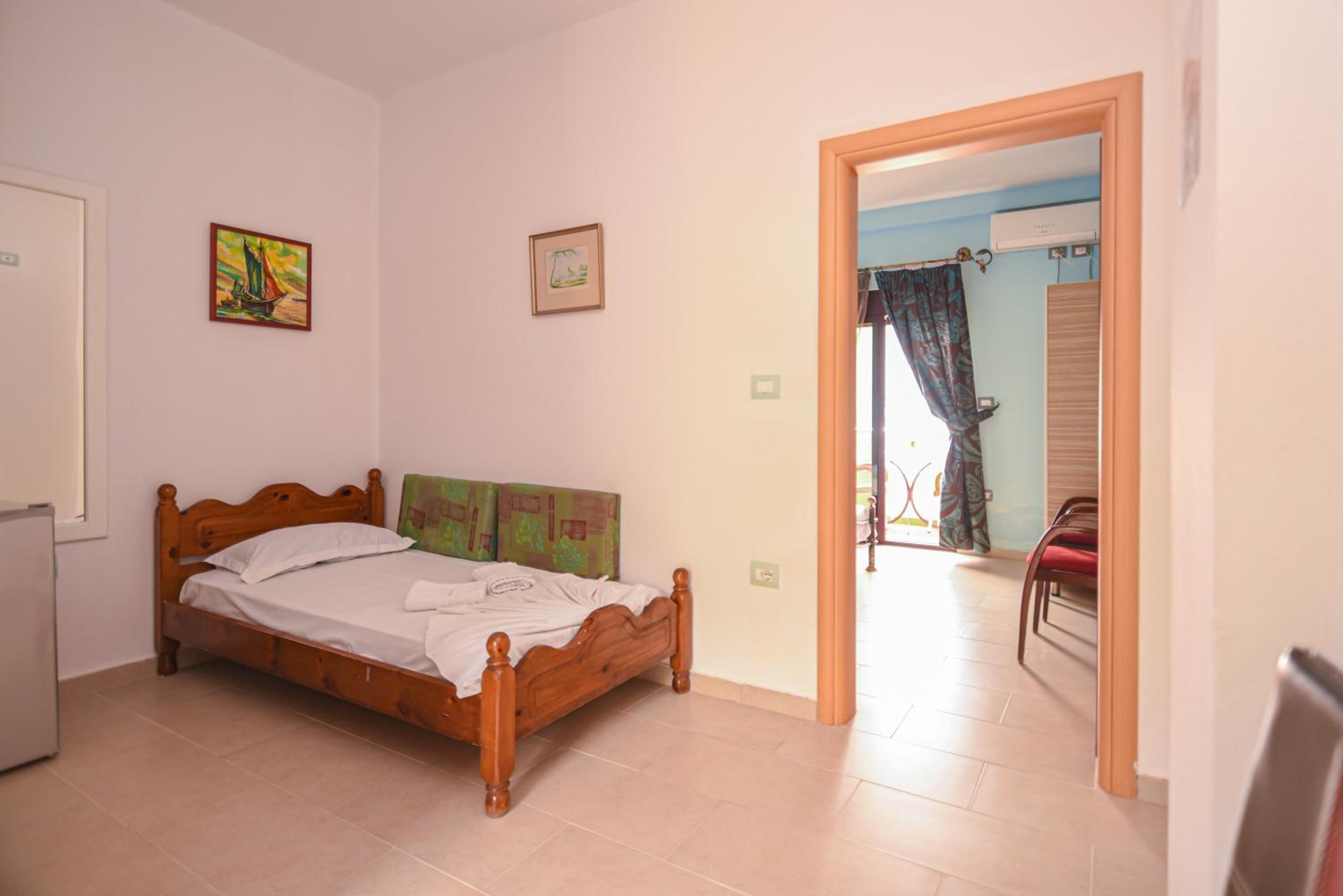 Suite with Balcony and Sea View