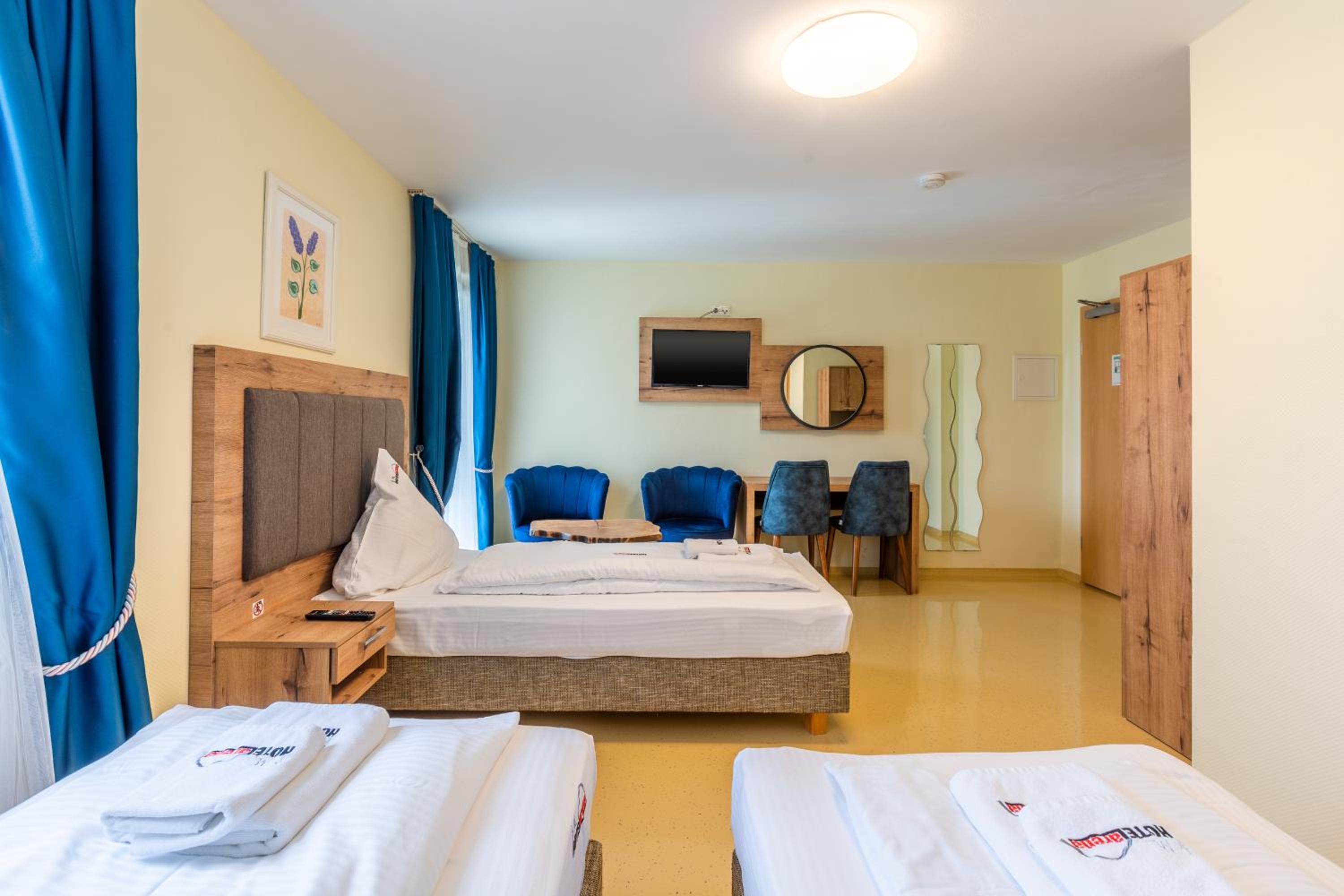 Standard Triple Room - Photo 7