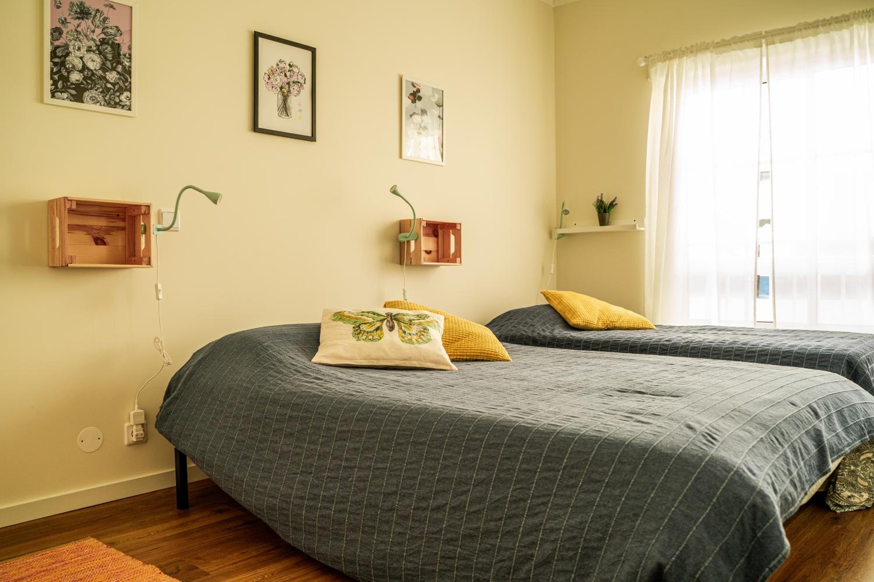 Three-Bedroom Apartment - Photo 42