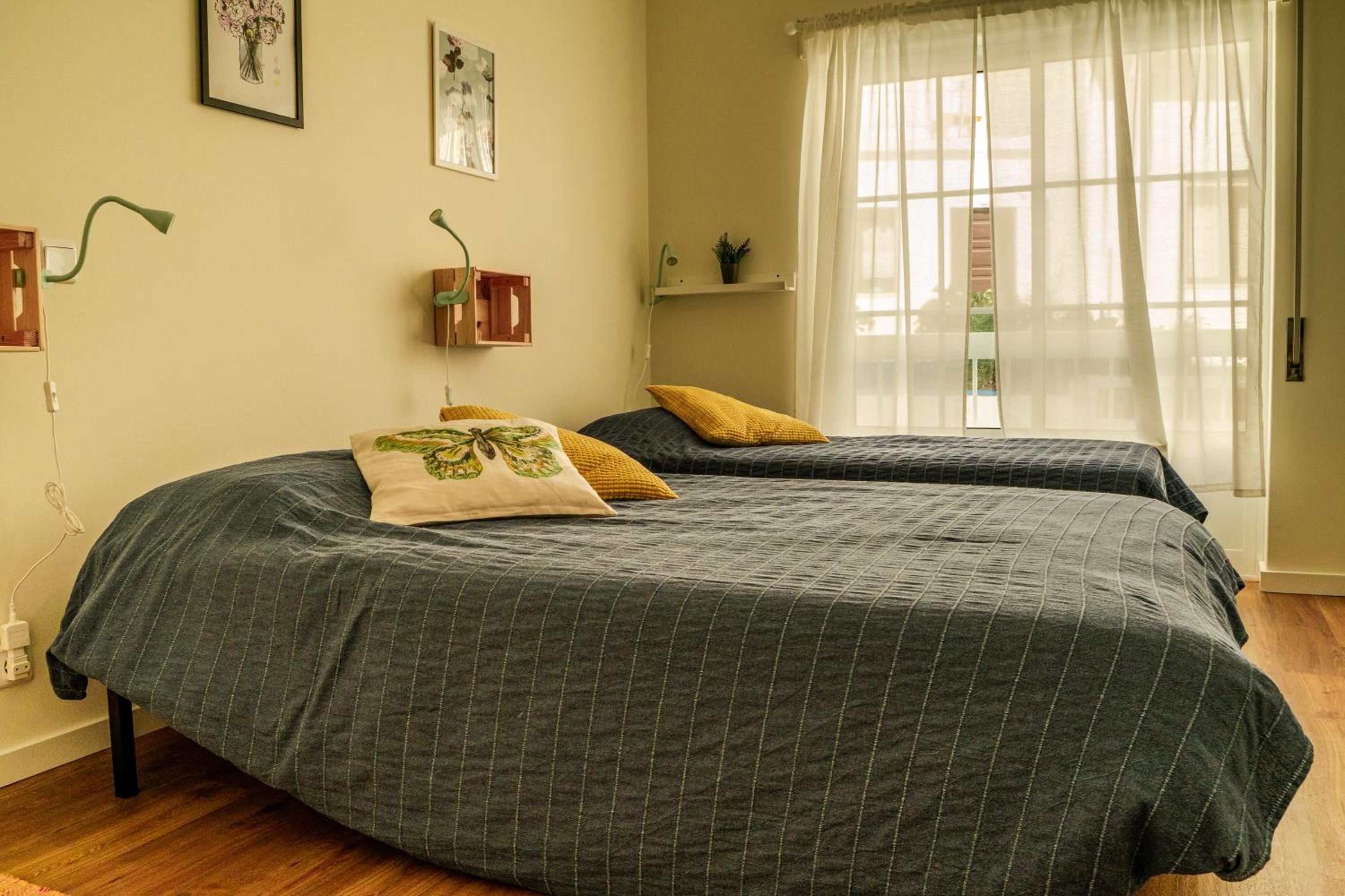 Three-Bedroom Apartment - Photo 51