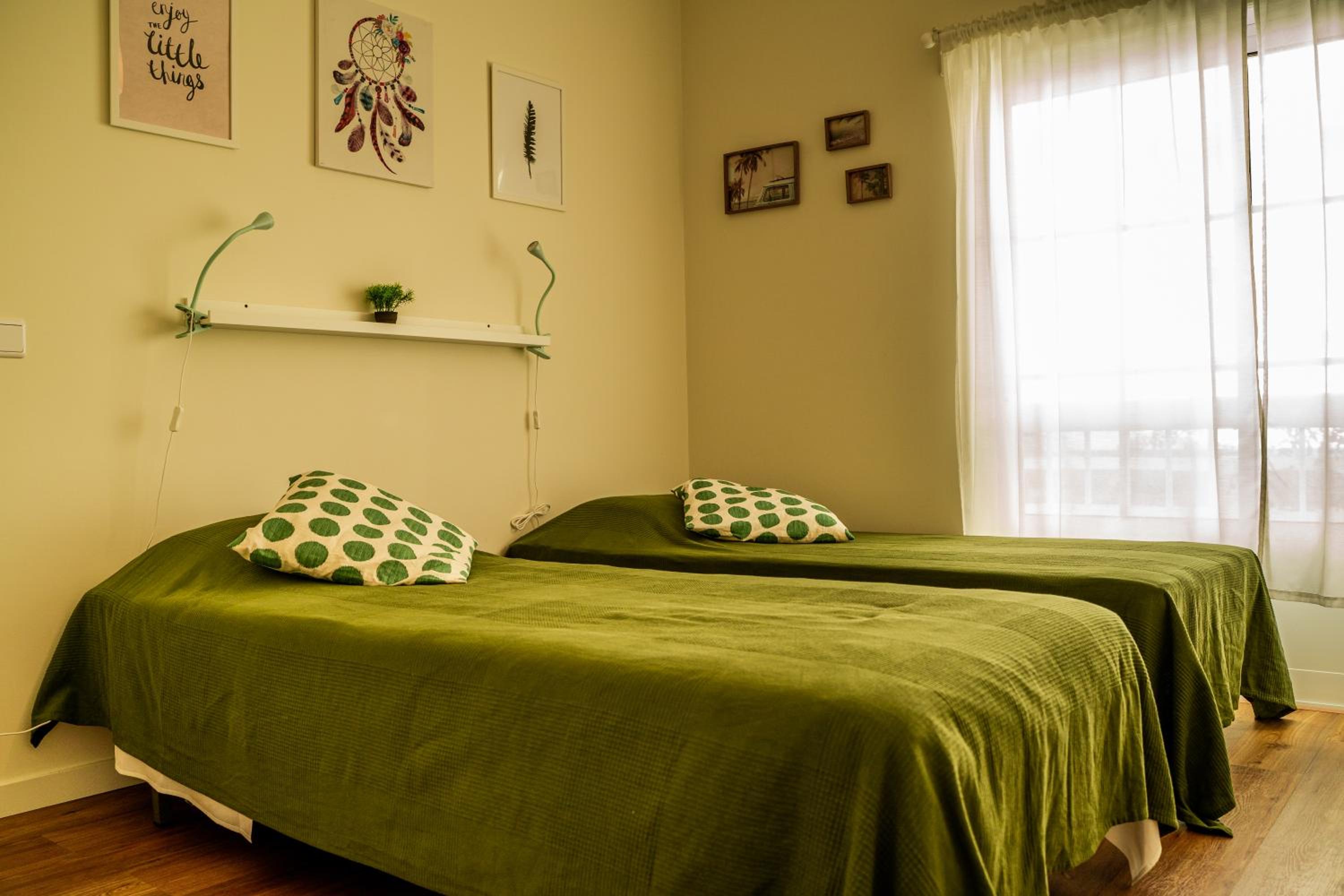 Three-Bedroom Apartment - Photo 46