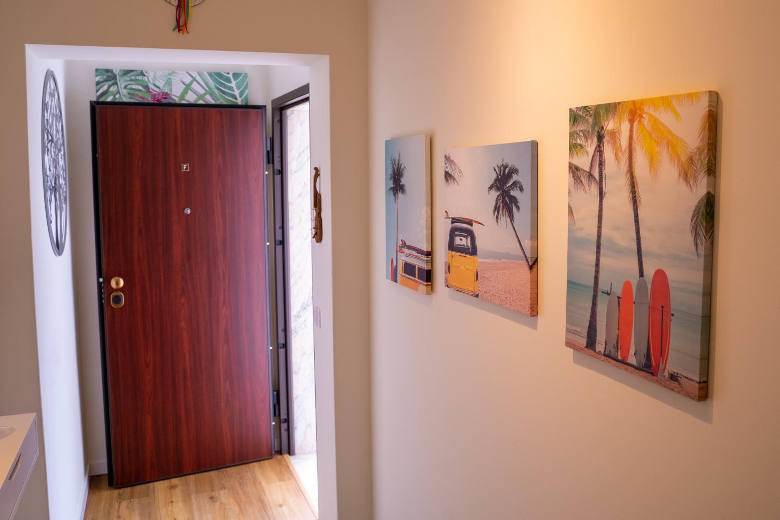 Three-Bedroom Apartment - Photo 32