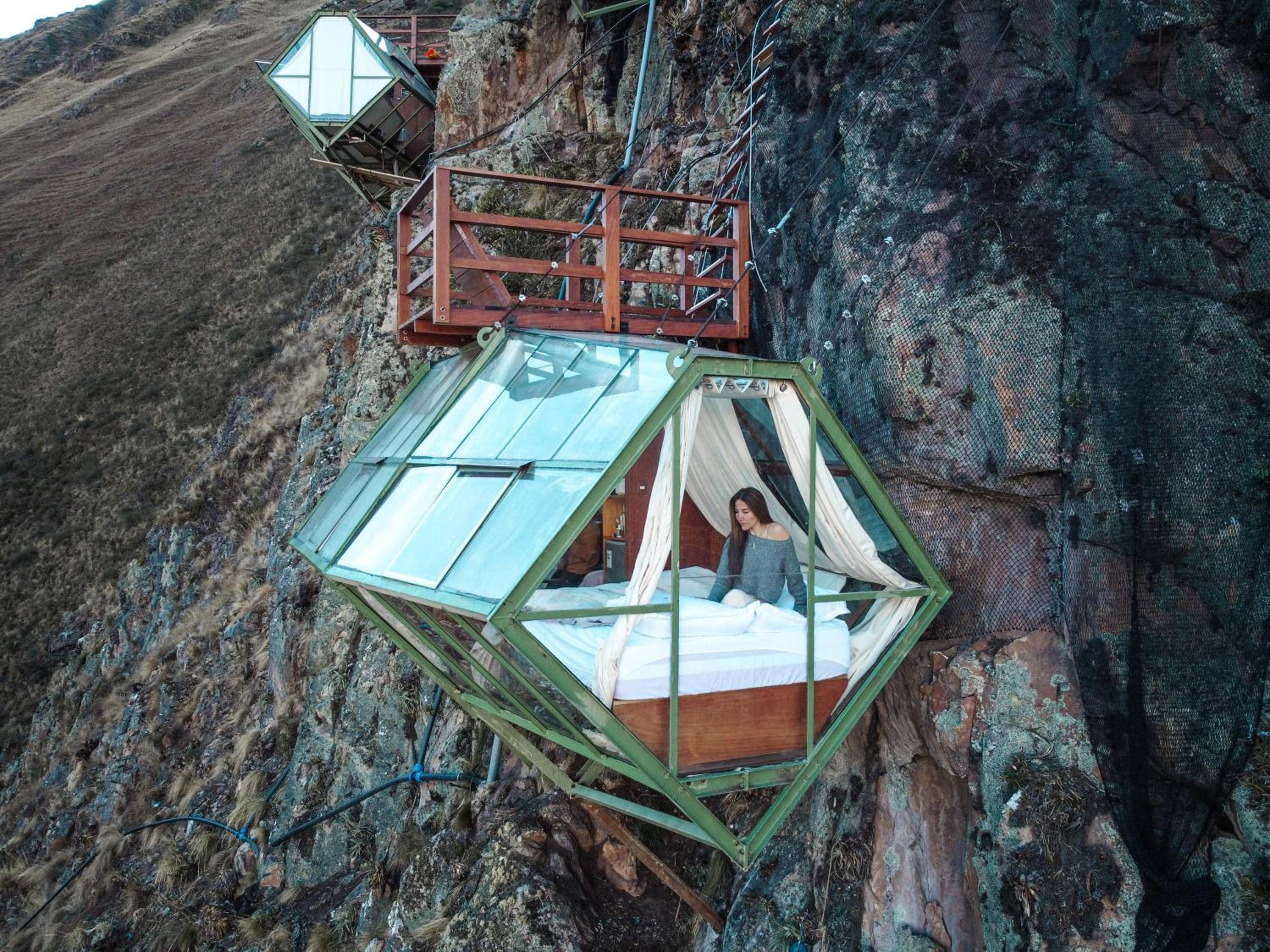 Pendant Capsule with Mountain View - Shuttle from and to Train Station Included - Photo 1